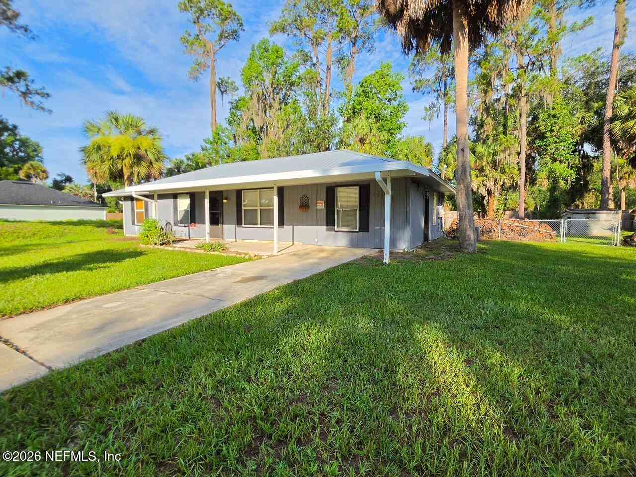 Homes For Sale - 130 Roberts Boulevard<br/> Satsuma, FL 32189