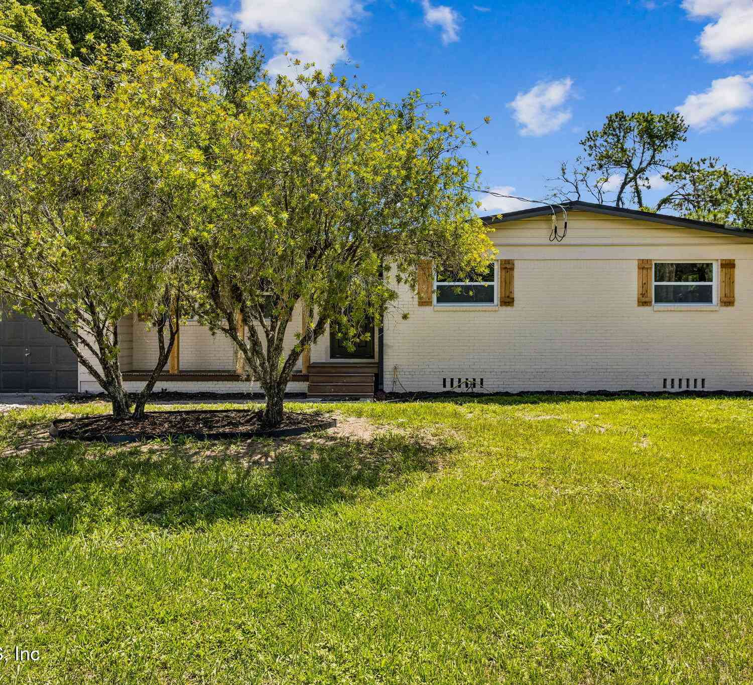Homes For Sale - 3445 Cesery Boulevard<br/> Jacksonville, FL 32277