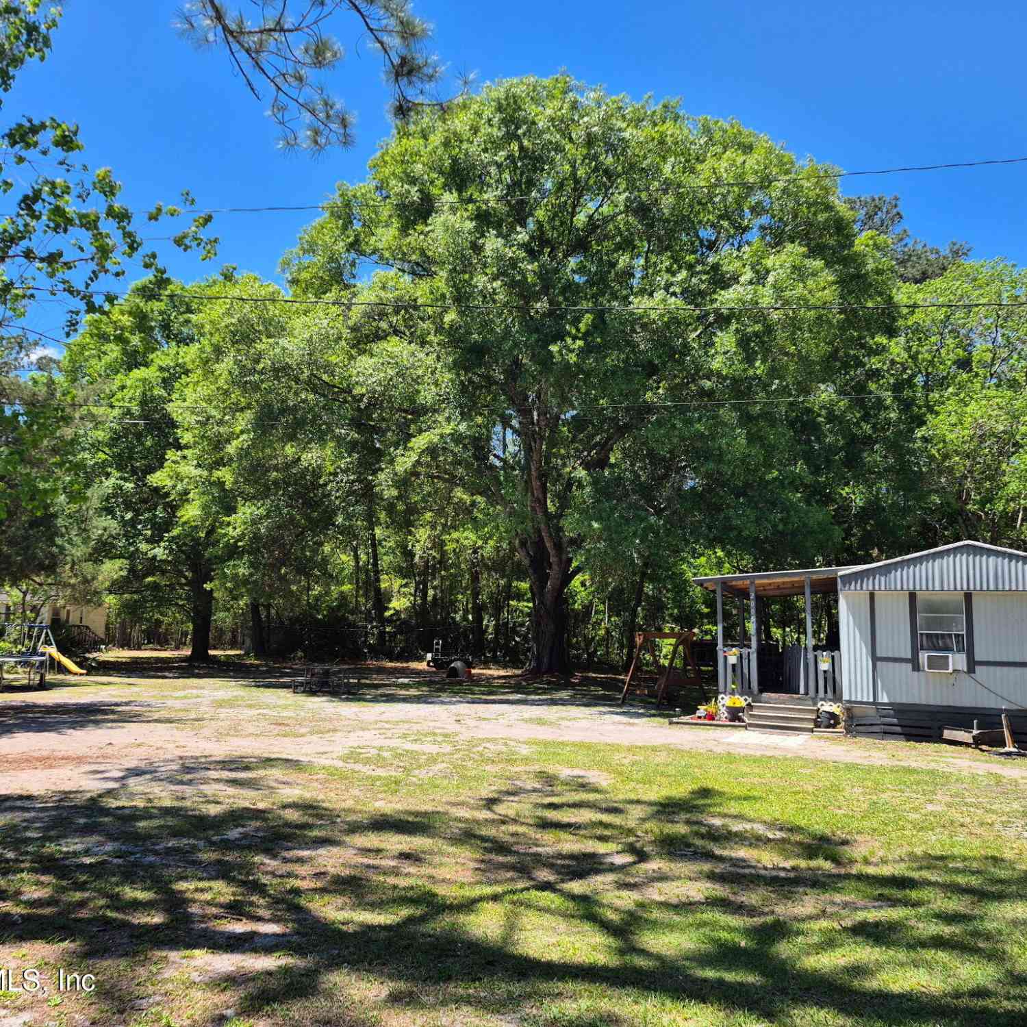 Mobile Home For Sale - 2005 Catherine Lane<br/> Middleburg, FL 32068