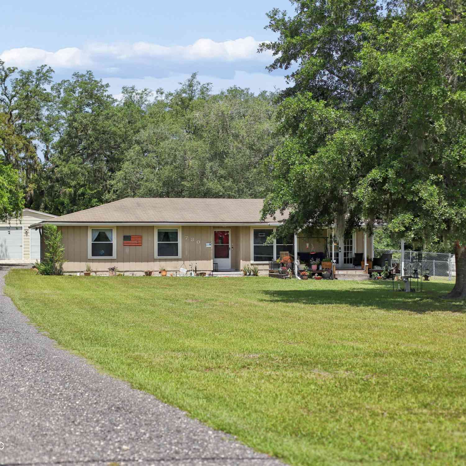 Homes For Sale - 730 Simmons Trail<br/> Green Cove Springs, FL 32043