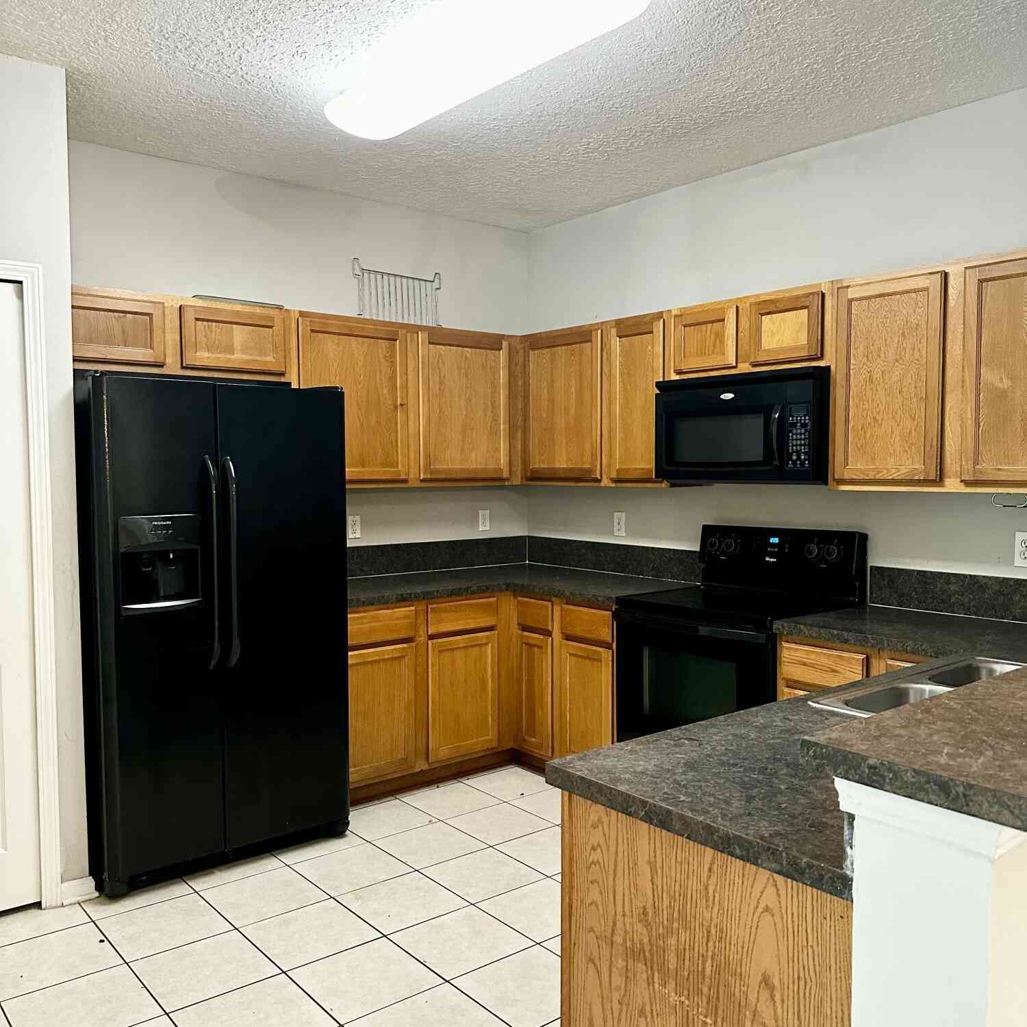 Condo For Rent - 6985 Ortega Woods Drive #8<br/> Jacksonville, FL 32244
