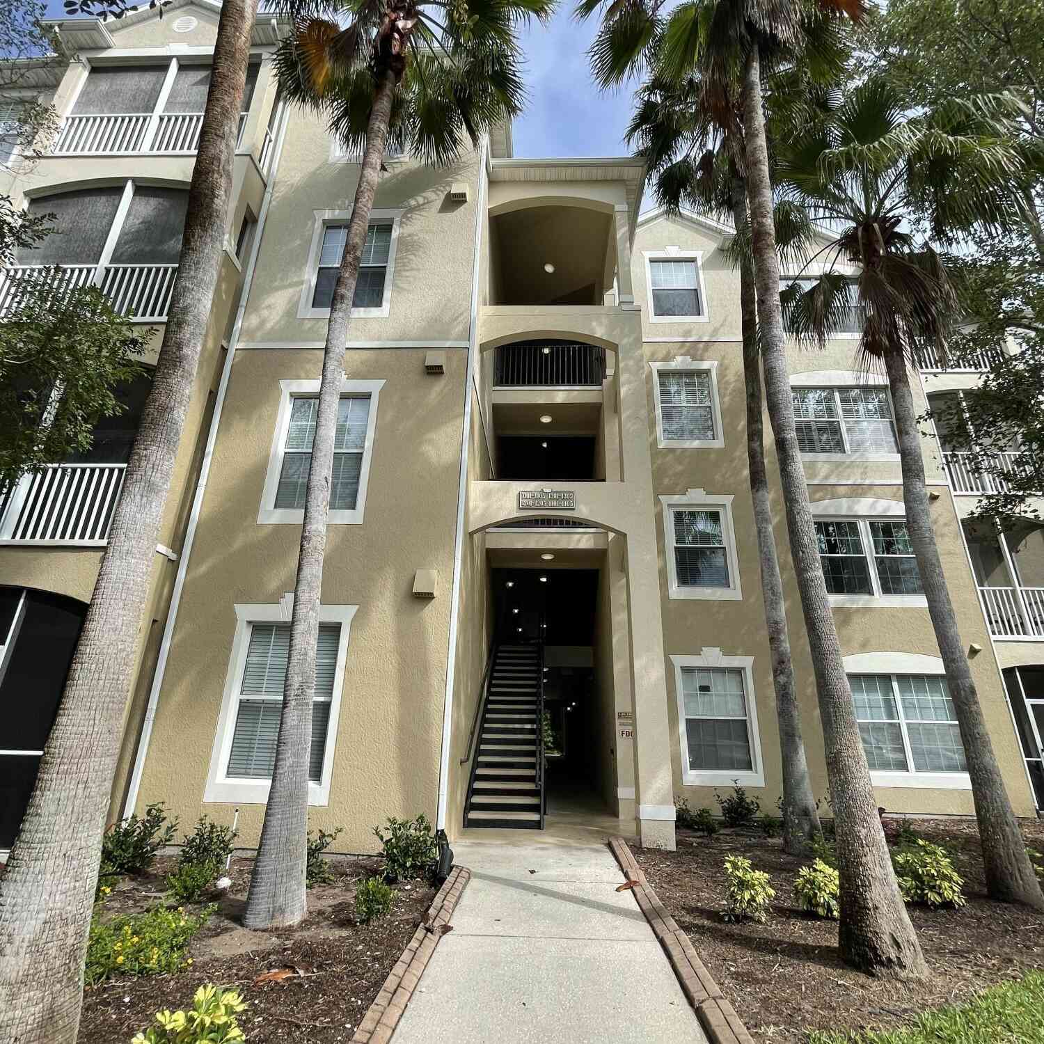 Condo For Rent - 7801 Point Meadows Drive #1102<br/> Jacksonville, FL 32256