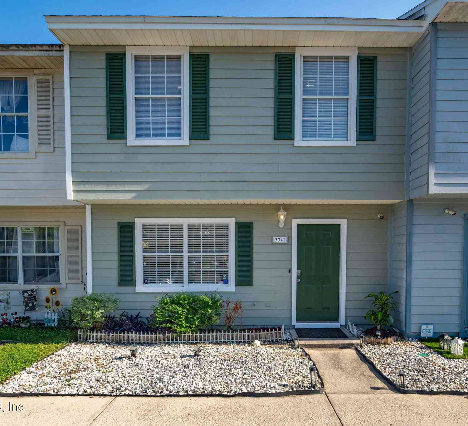 Townhouse For Sale - 3342 Mandarin Glen Drive<br/> Jacksonville, FL 32223