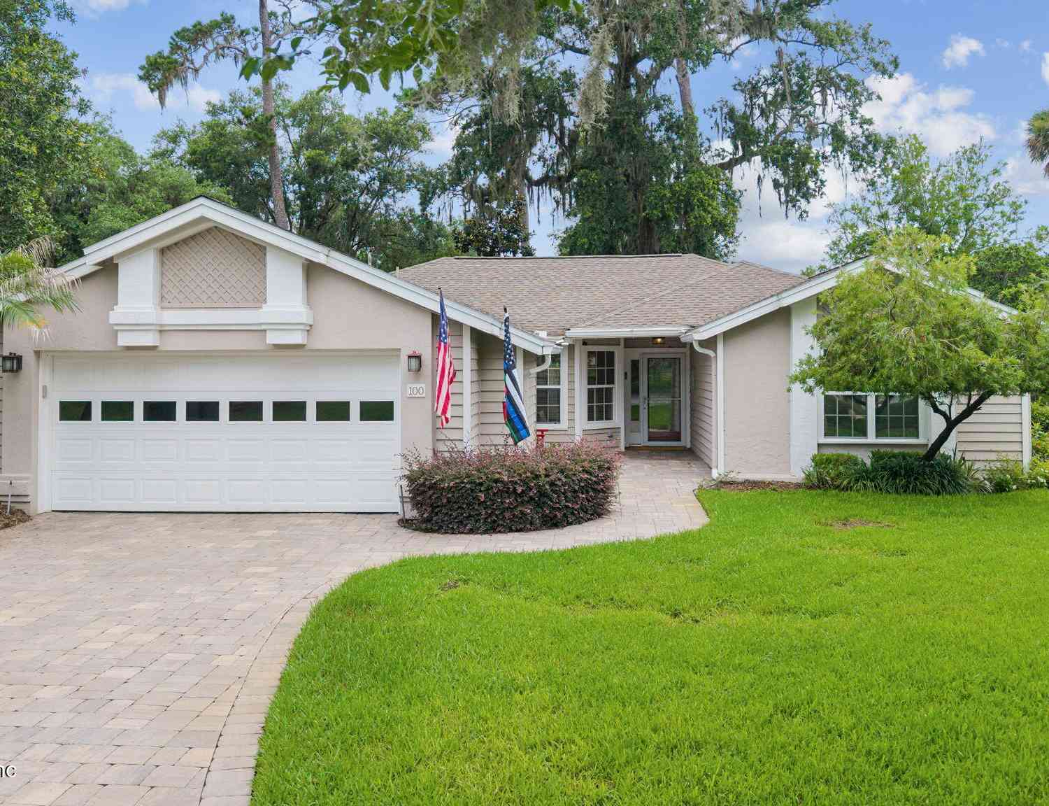 Homes For Sale - 100 Vedra Landing Court<br/> Ponte Vedra Beach, FL 32082