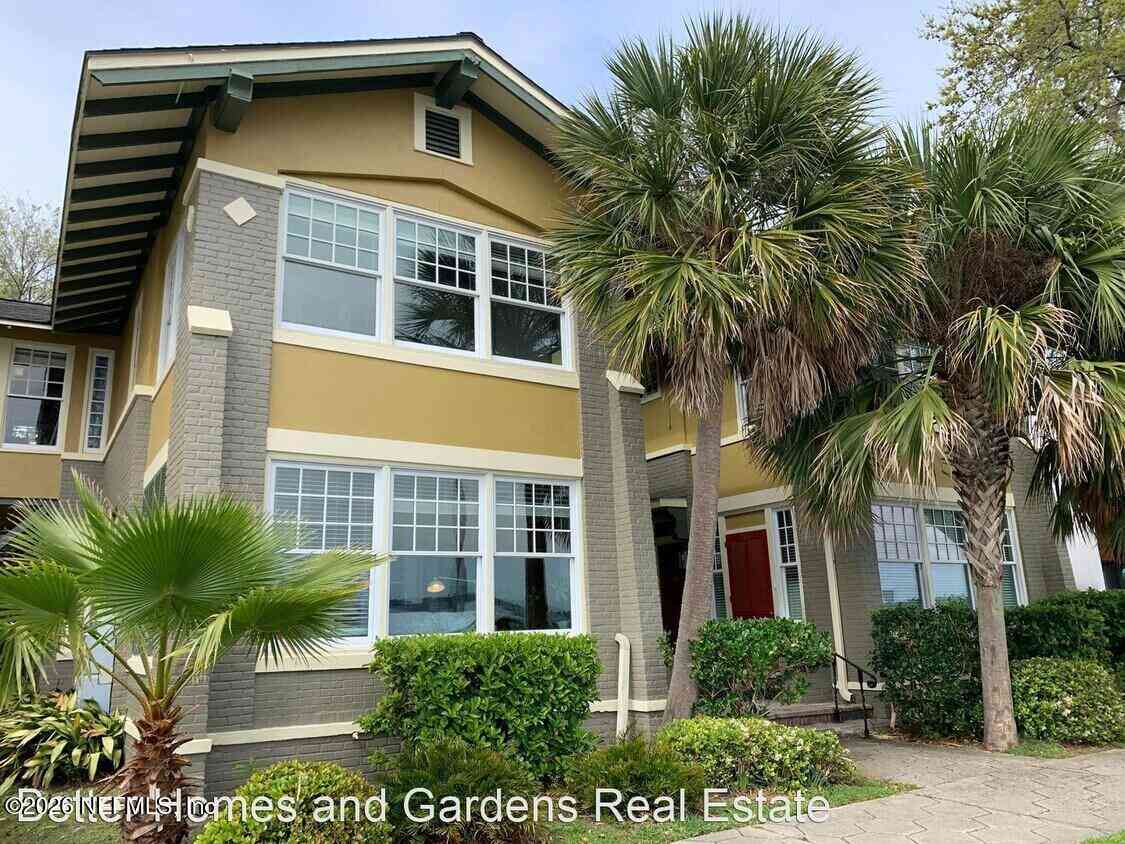 Apartment For Rent - 2123 River Boulevard<br/> Jacksonville, FL 32204