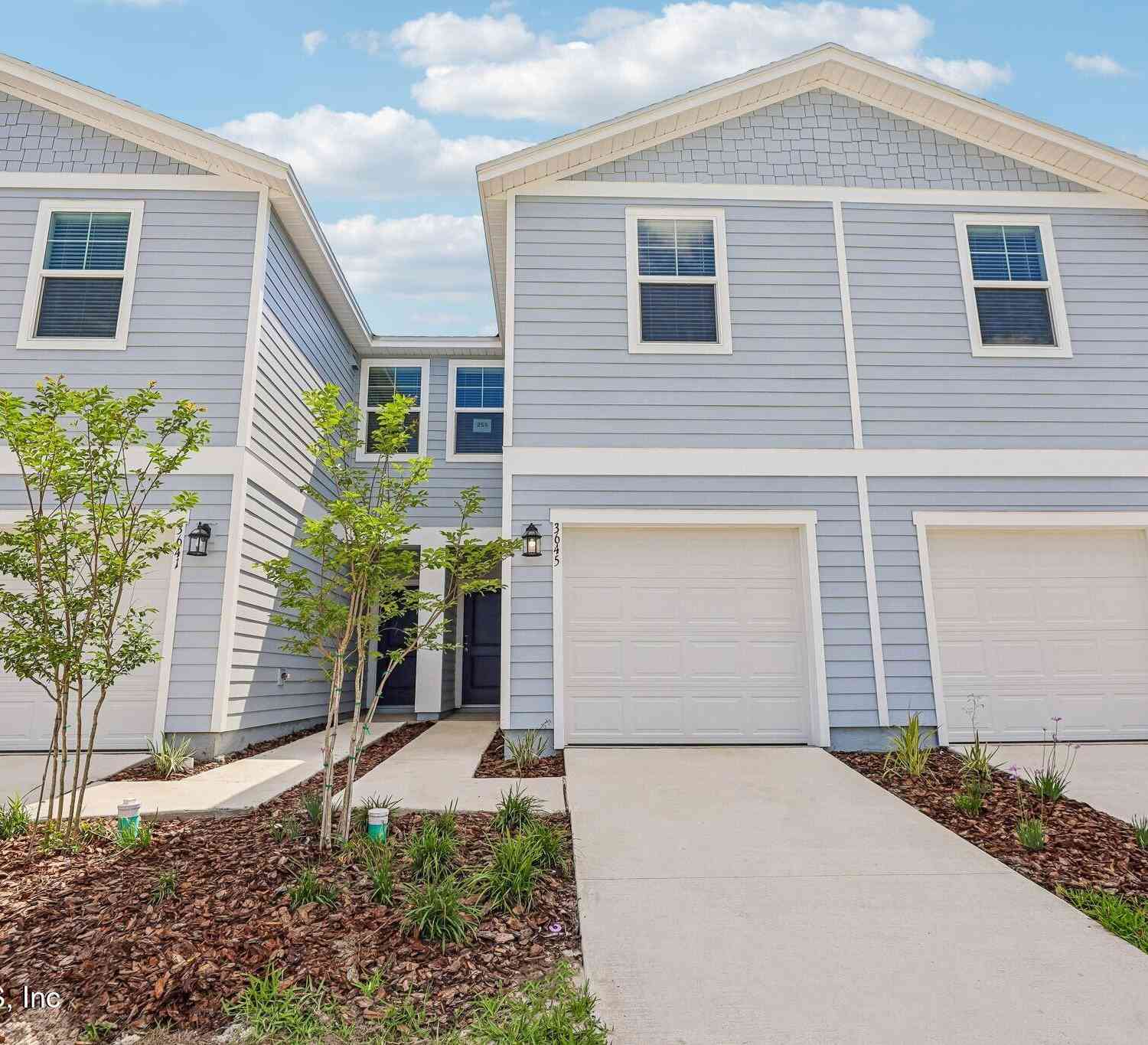 Townhouse For Sale - 3645 Luxor Way<br/> Middleburg, FL 32068