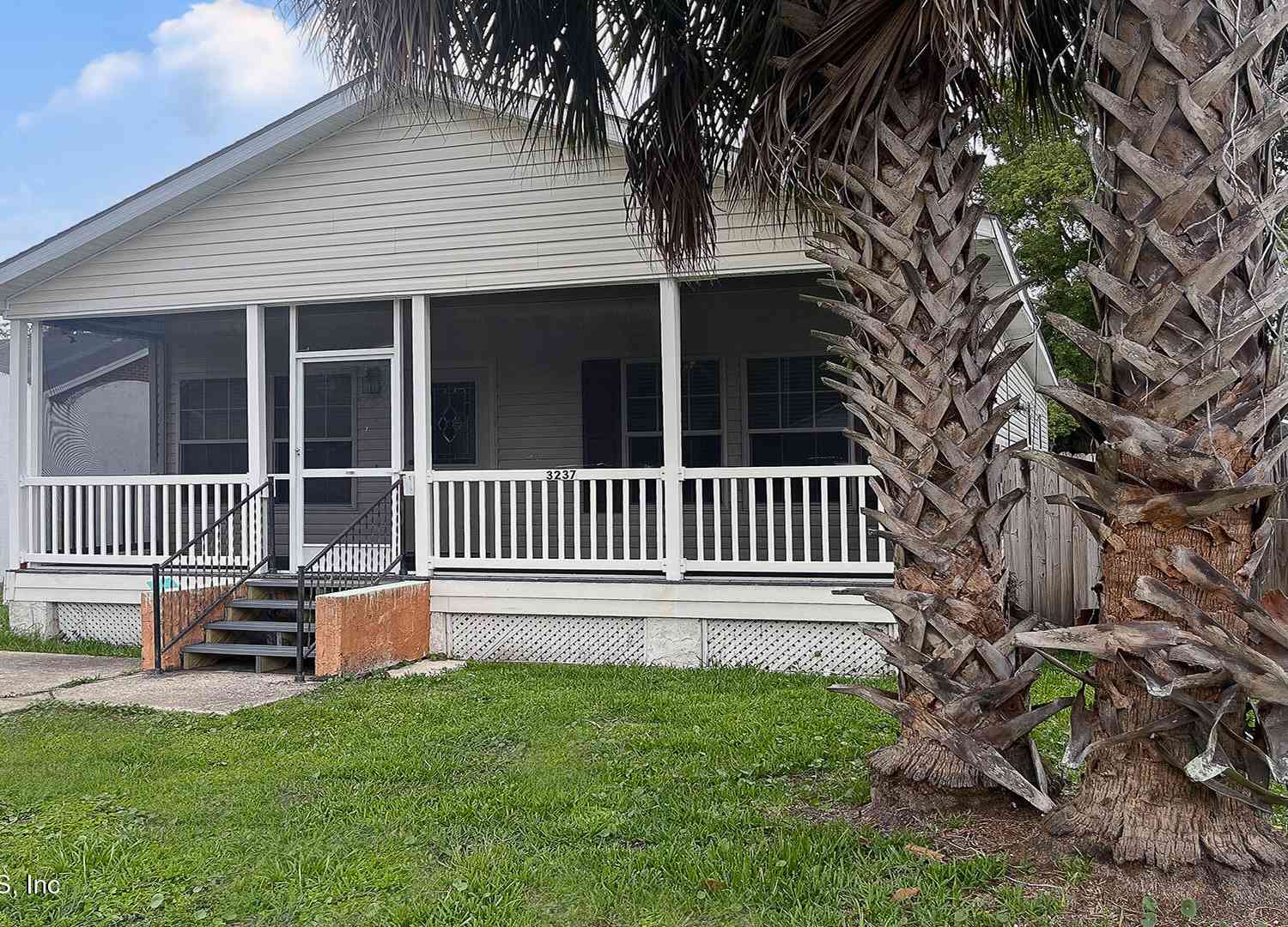 Homes For Sale - 3237 Mayflower Street<br/> Duval County, Jacksonville, FL 32205