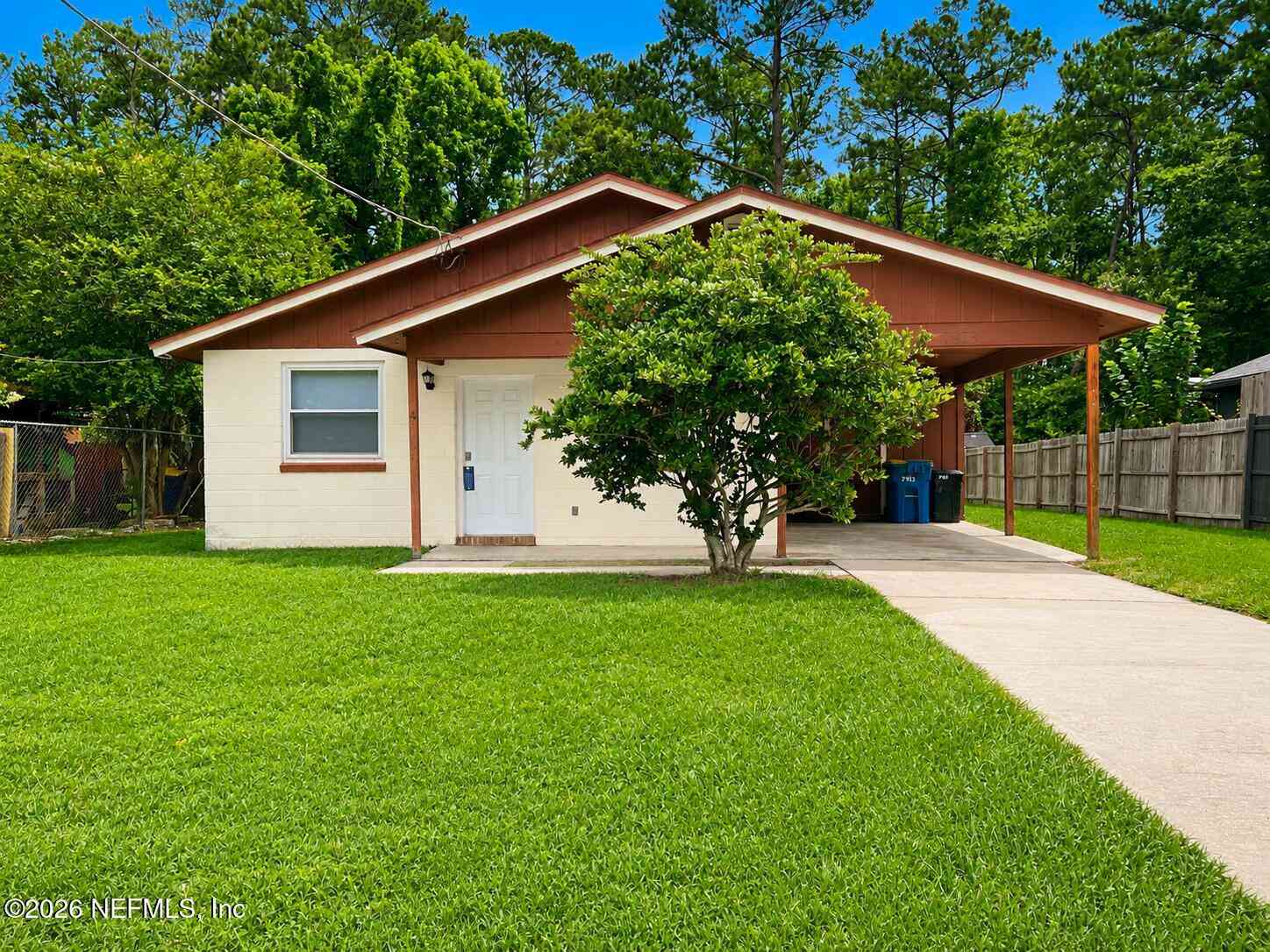 Homes For Sale - 7913 Jasper Avenue<br/> Duval County, Jacksonville, FL 32211