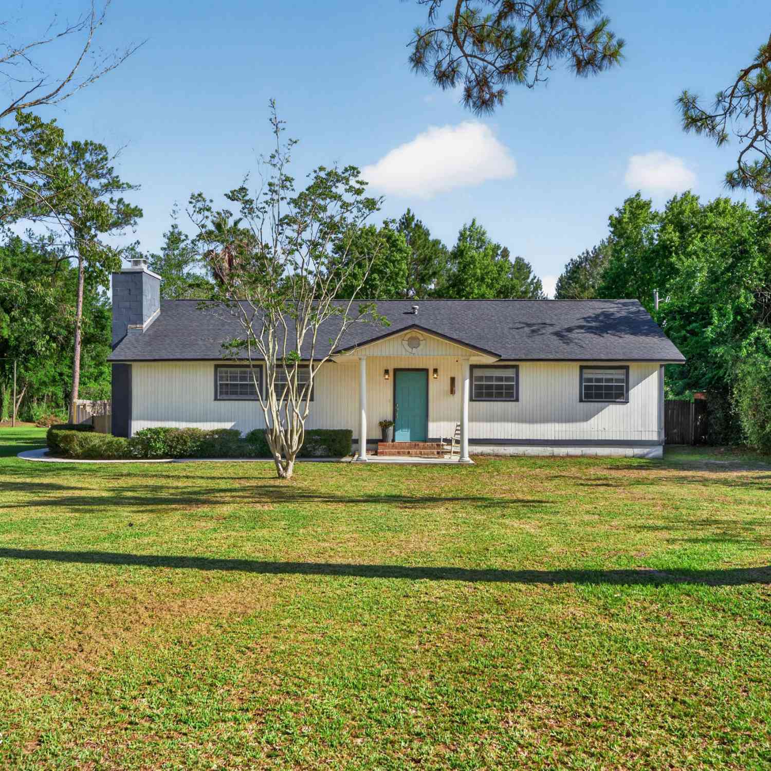 Homes For Sale - 43209 Keen Cemetery Road<br/> Callahan, FL 32011