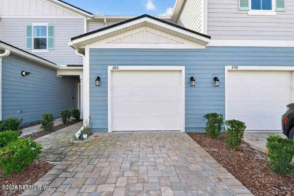 Townhouse For Rent - 260 Brandon Lakes Drive<br/> Saint Augustine, FL 32092