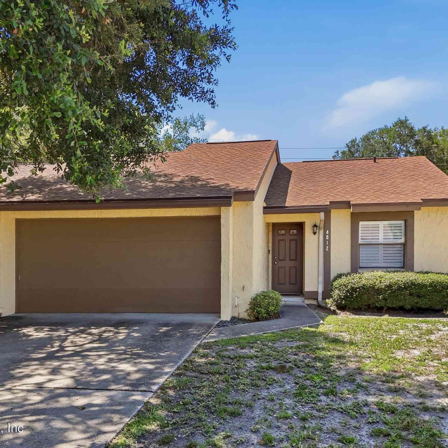 Townhouse For Sale - 4812 Deermoss Way<br/> Duval County, Jacksonville, FL 32217