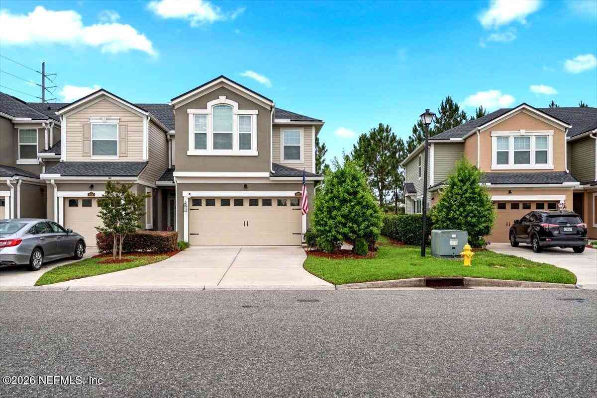 Townhouse For Sale - 802 Grover Lane<br/> Orange Park, FL 32065