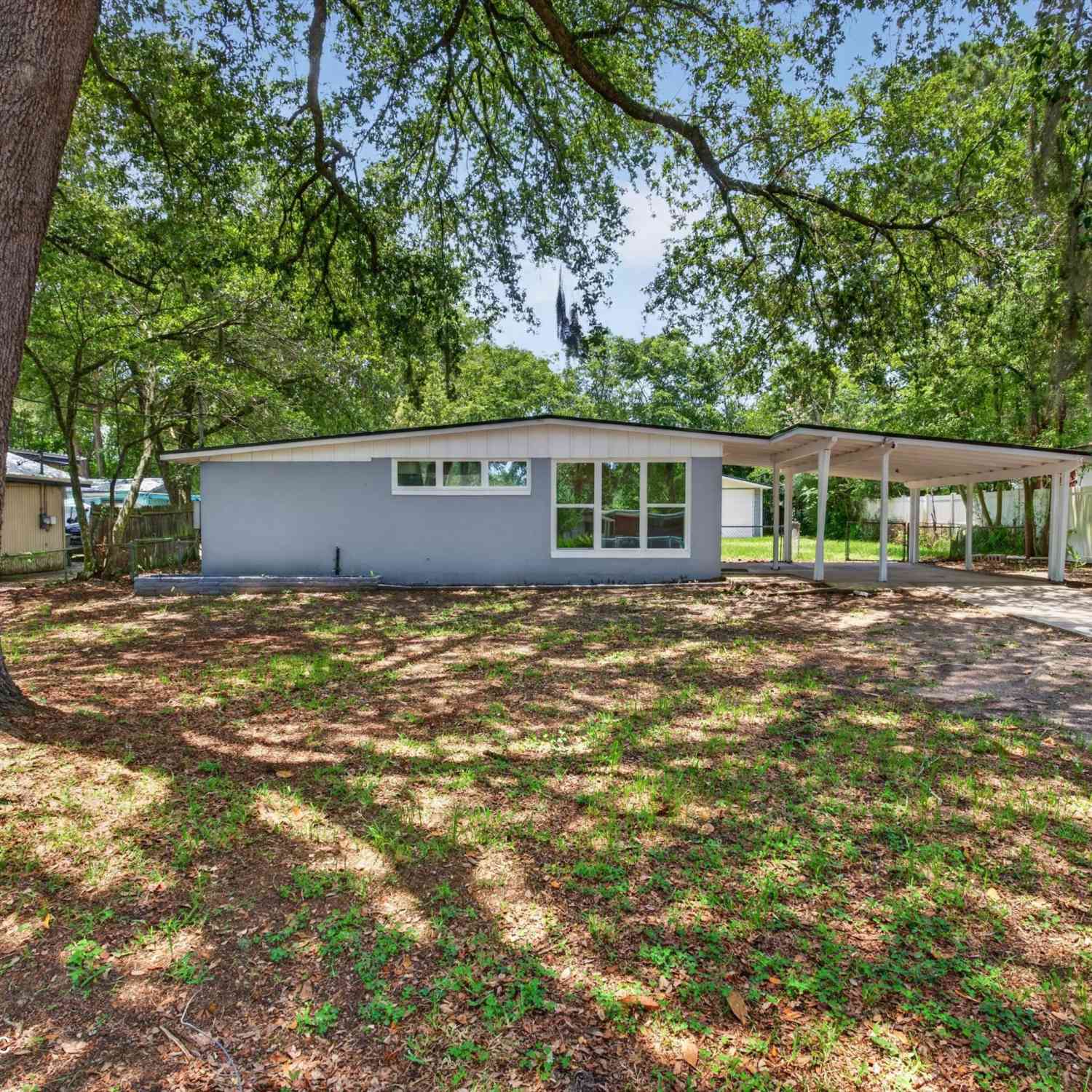 Homes For Rent - 1928 Montmarte Drive<br/> Jacksonville, FL 32210