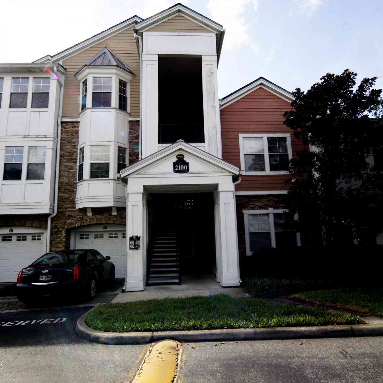 Condo For Rent - 8550 Touchton Road #2117<br/> Jacksonville, FL 32216