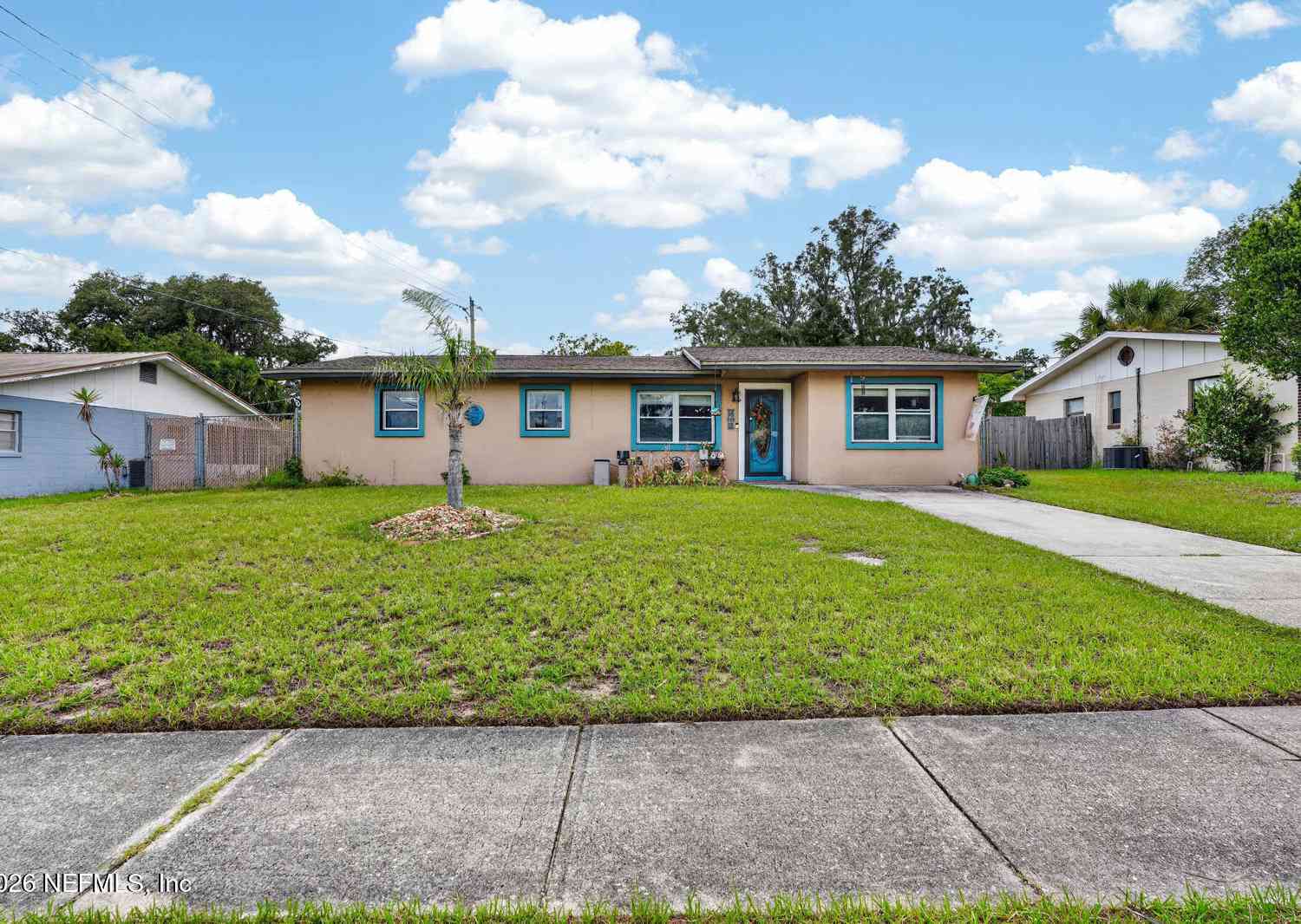 Homes For Sale - 212 Mimosa Drive<br/> Palatka, FL 32177