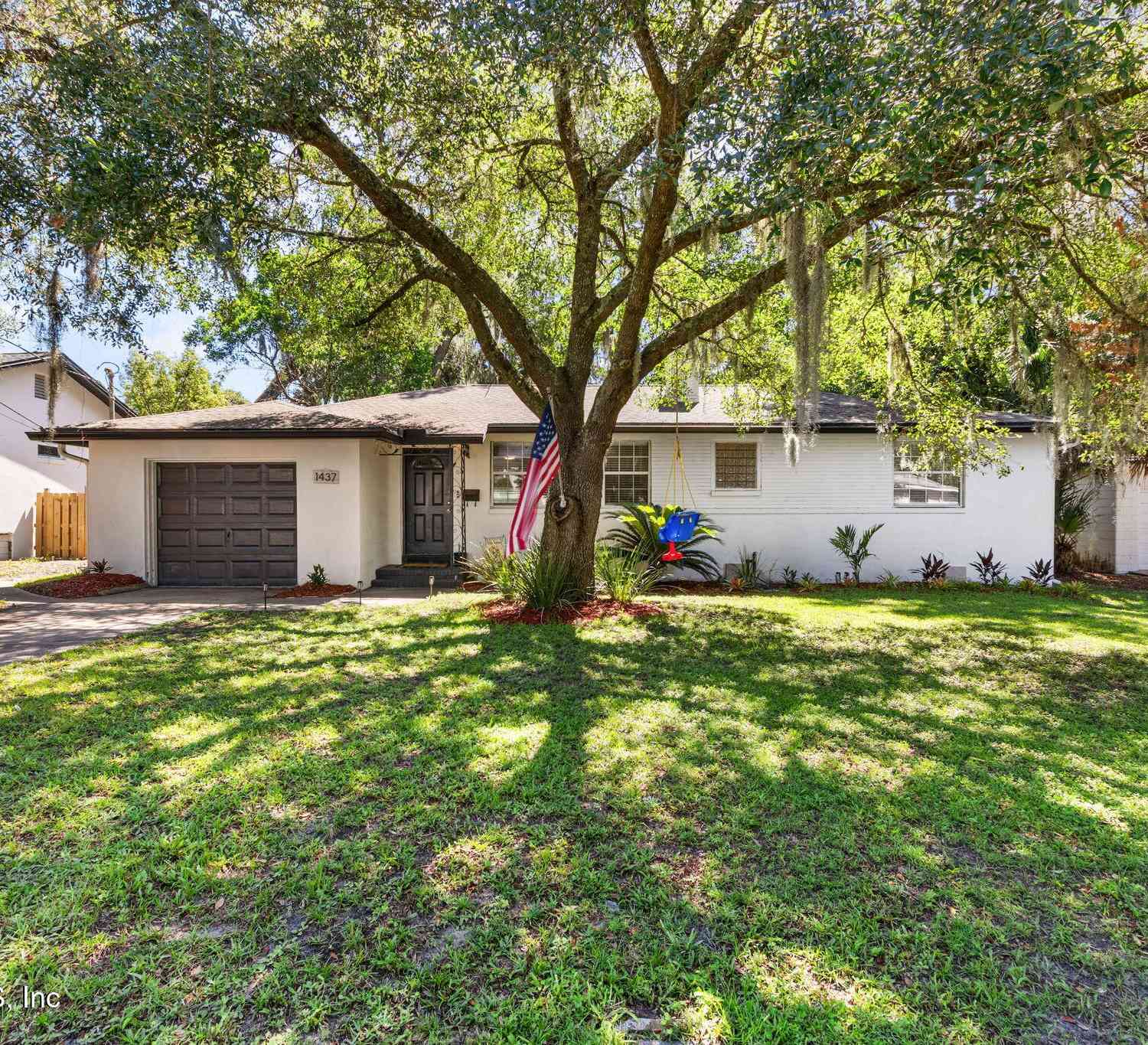Homes For Sale - 1437 Somerville Road<br/> Jacksonville, FL 32207