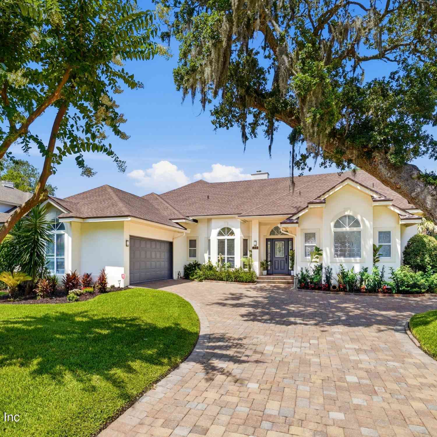 Homes For Sale - 411 Snapping Turtle Court<br/> Atlantic Beach, FL 32233