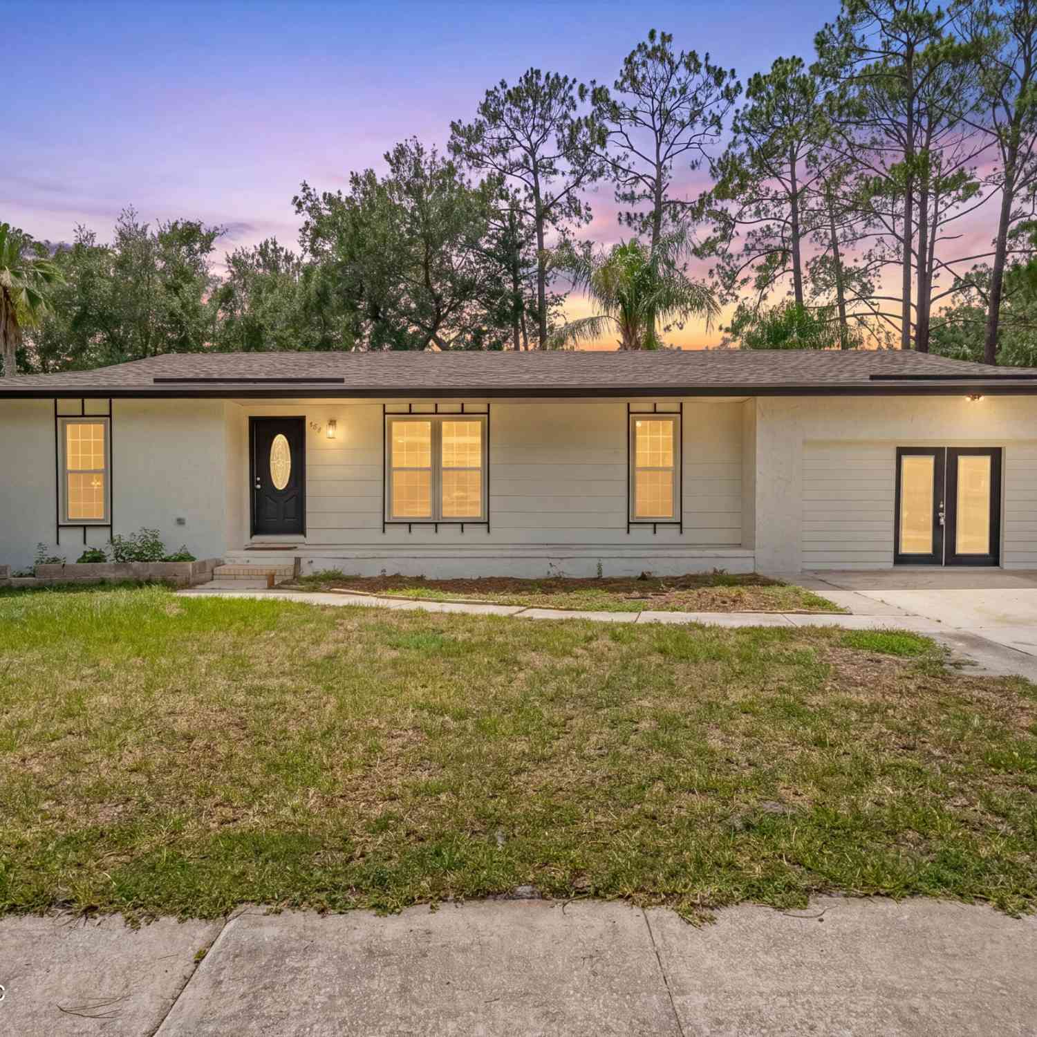 Homes For Sale - 962 Grove Park Drive<br/> Orange Park, FL 32073