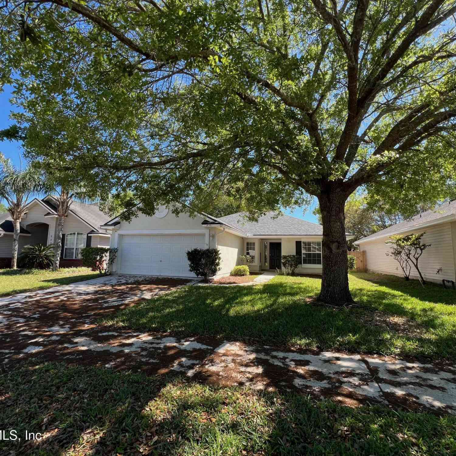 Homes For Rent - 8382 Stelling Drive<br/> Jacksonville, FL 32244