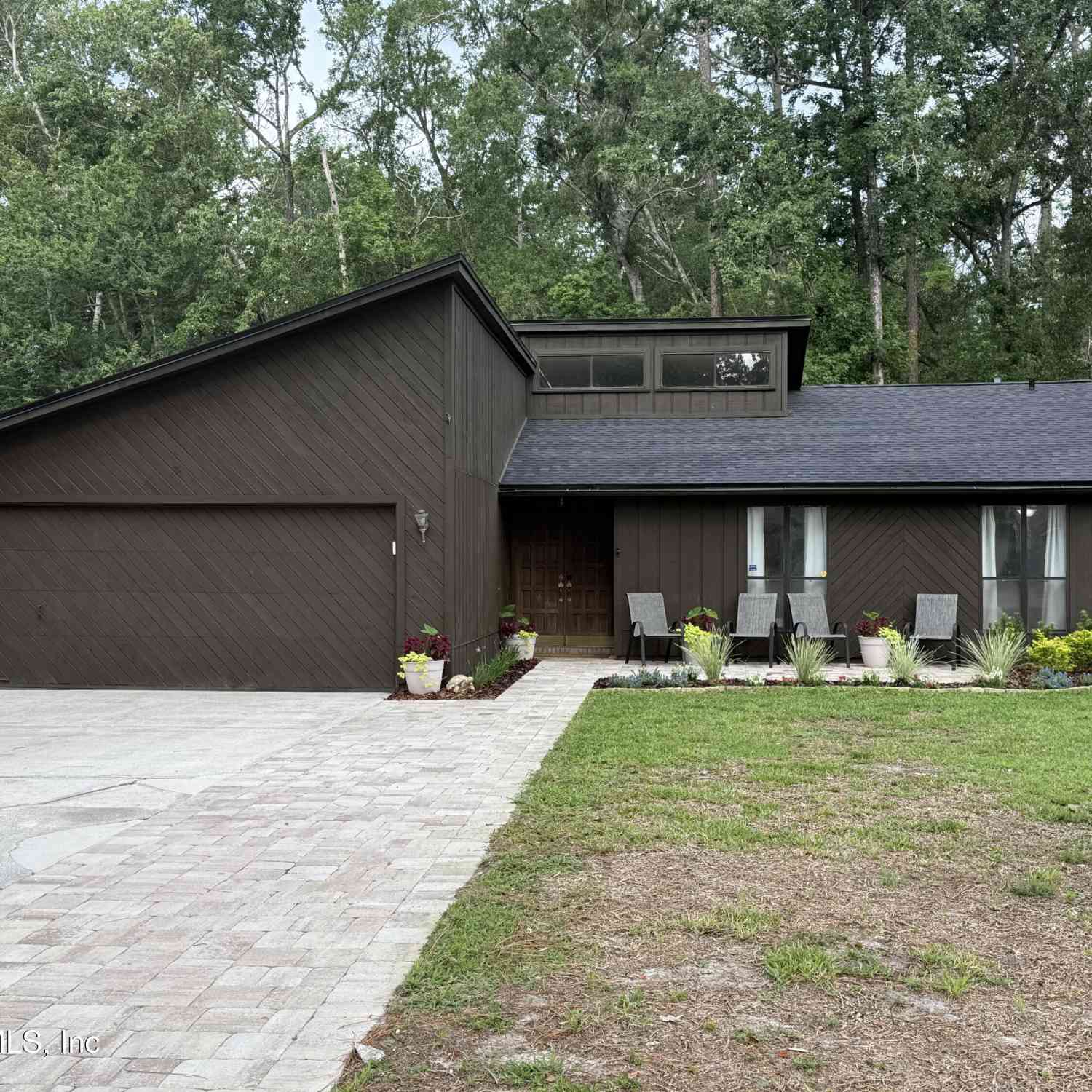 Homes For Sale - 3139 Laurel Grove<br/> Duval County, Jacksonville, FL 32223