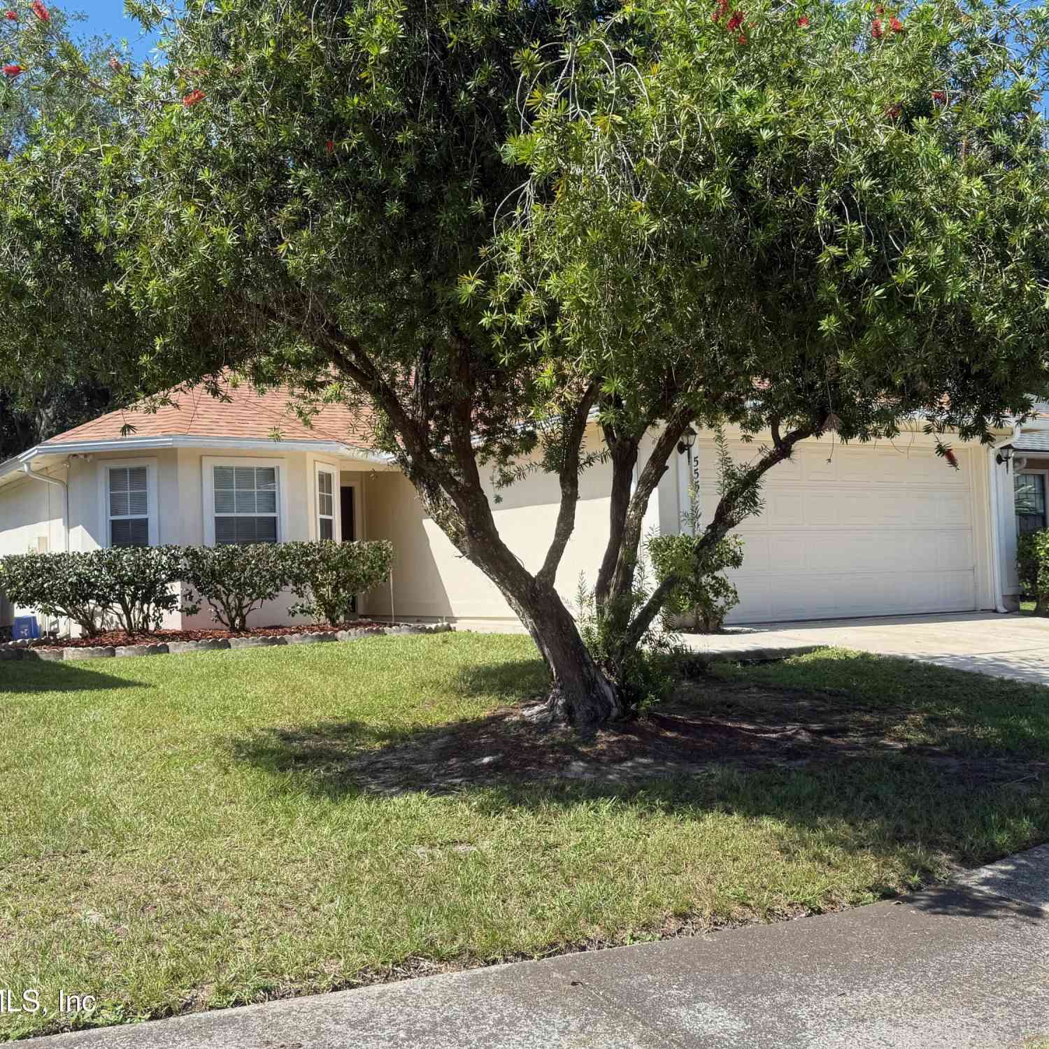 Homes For Rent - 5550 Oak Crossing Drive<br/> Jacksonville, FL 32244
