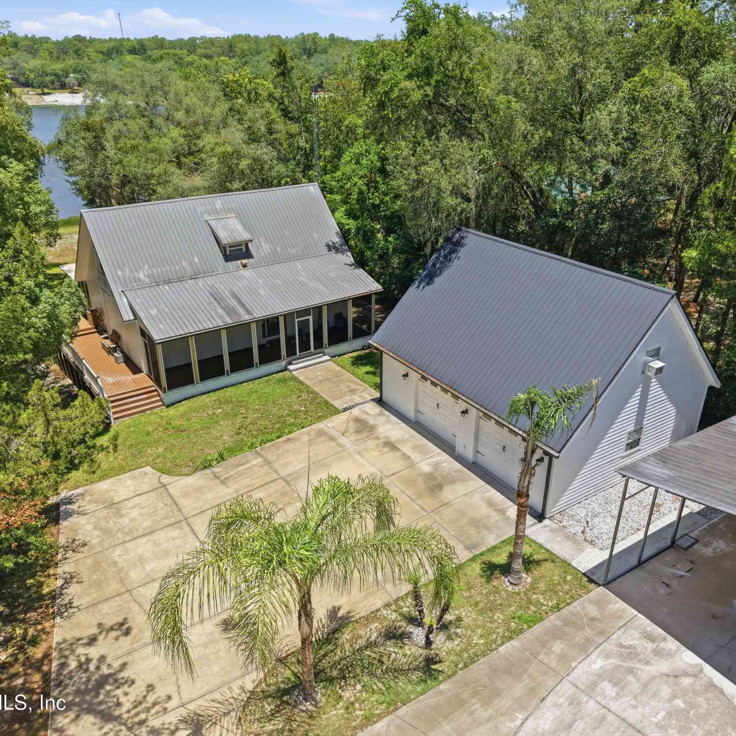 Homes For Sale - 6335 Little Lake Geneva Road<br/> Keystone Heights, FL 32656
