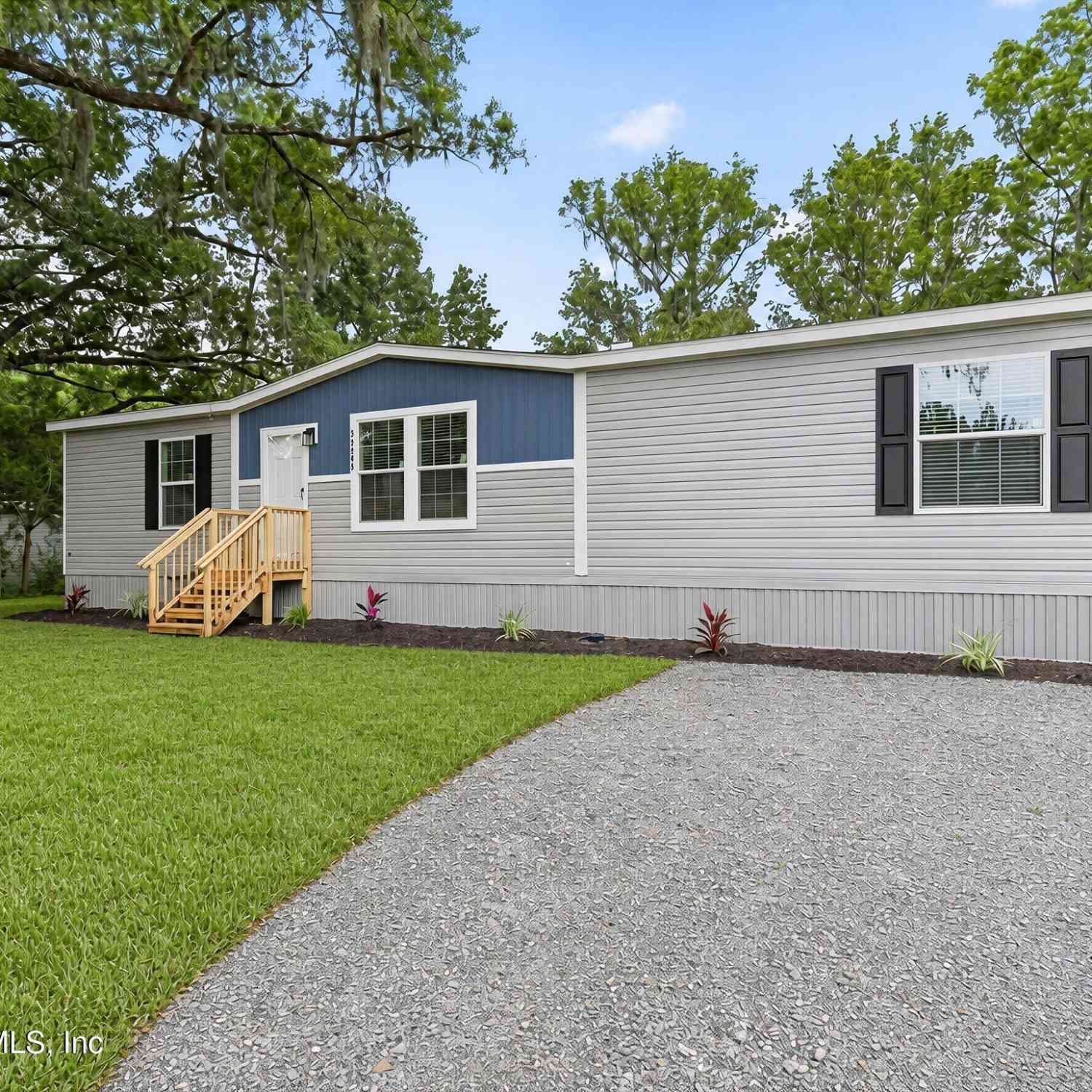 Mobile Home For Sale - 45342 Pickett Street<br/> Nassau County, Callahan, FL 32011