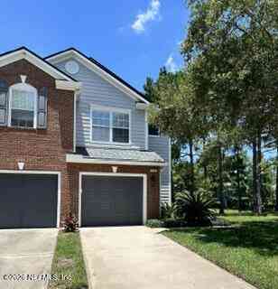 Townhouse For Sale - 13461 Stone Pond Drive<br/> Duval County, Jacksonville, FL 32224