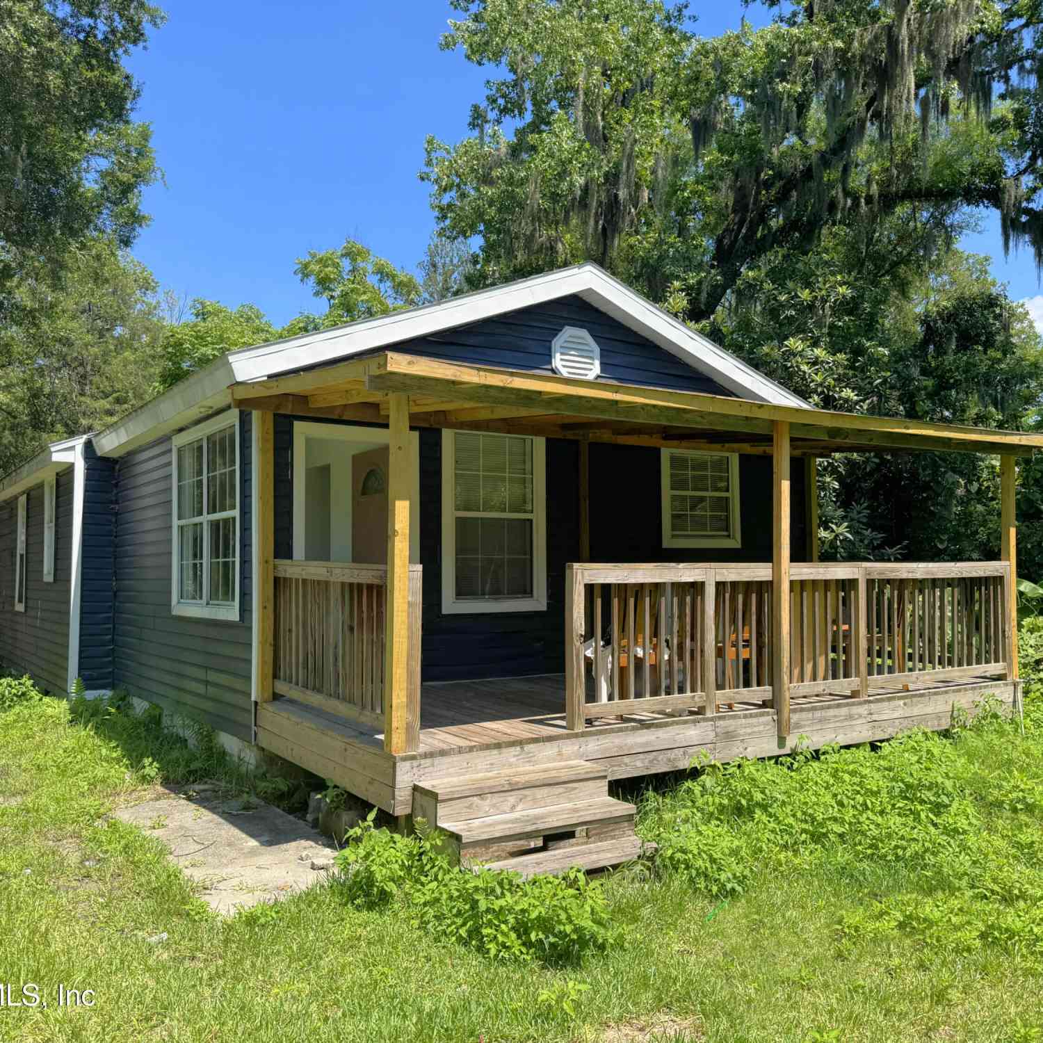 Homes For Sale - 1074 Hood Avenue<br/> Jacksonville, FL 32254
