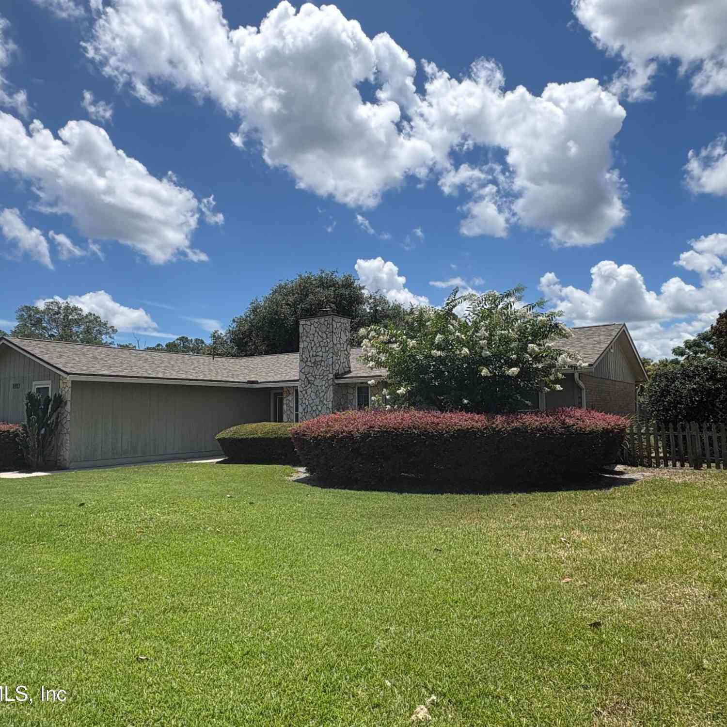 Homes For Sale - 2187 Constitution Drive<br/> Orange Park, FL 32073