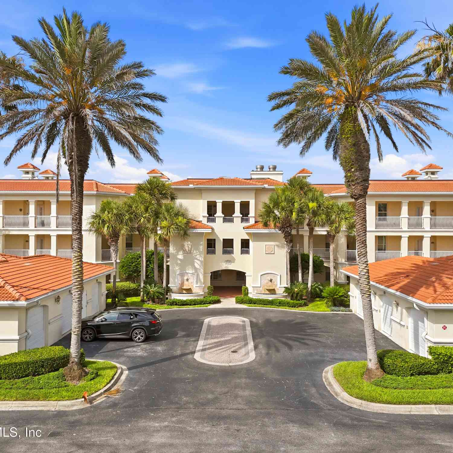 Condo For Sale - 215 S Ocean Grande Drive #103<br/> Saint Augustine, FL 32082
