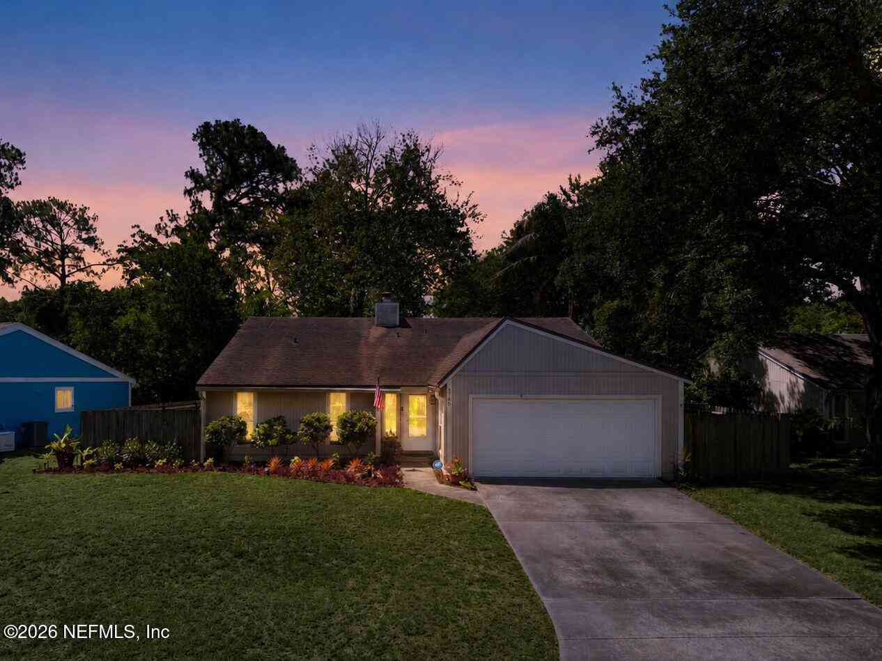 Homes For Sale - 3748 Arrow Forest Drive<br/> Duval County, Jacksonville, FL 32257