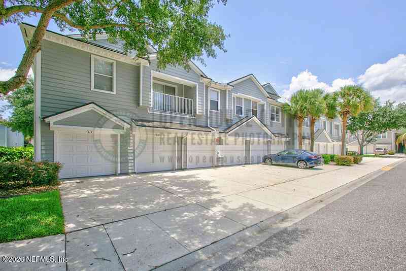 Condo For Sale - 7060 Deer Lodge Circle #111<br/> Duval County, Jacksonville, FL 32256