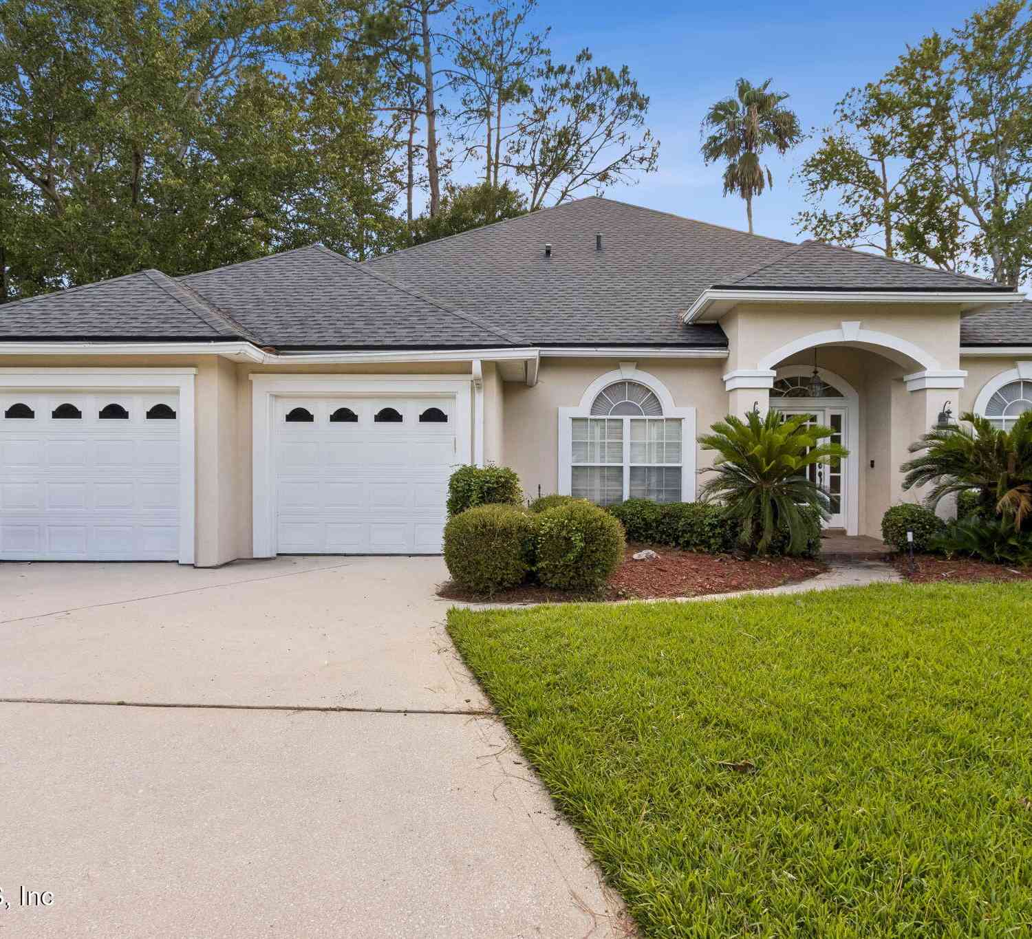 Homes For Sale - 1662 Pinecrest Drive<br/> Clay County, FlemingKey, FL 32003
