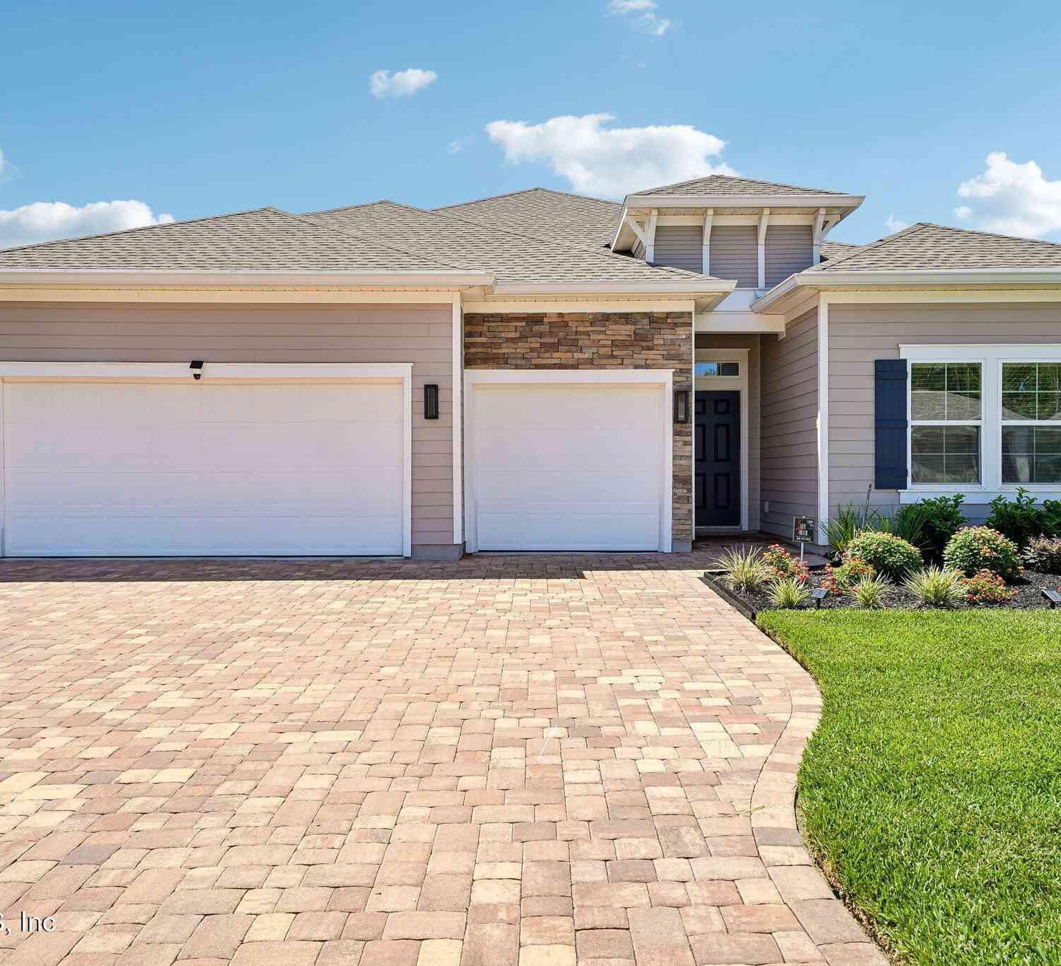 Homes For Sale - 7233 Calamint Avenue<br/> Duval County, Jacksonville, FL 32219