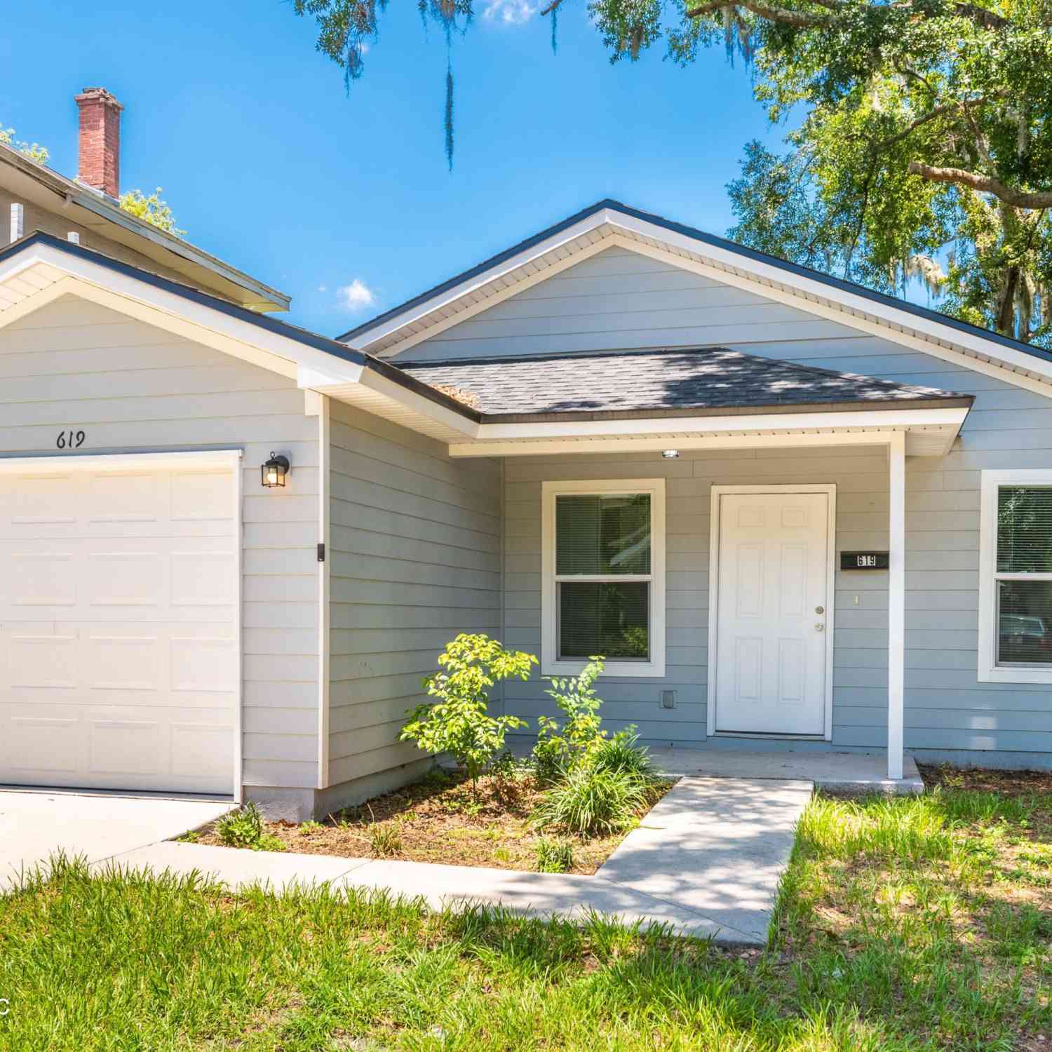 Homes For Sale - 619 Linwood Avenue<br/> Duval County, Jacksonville, FL 32206