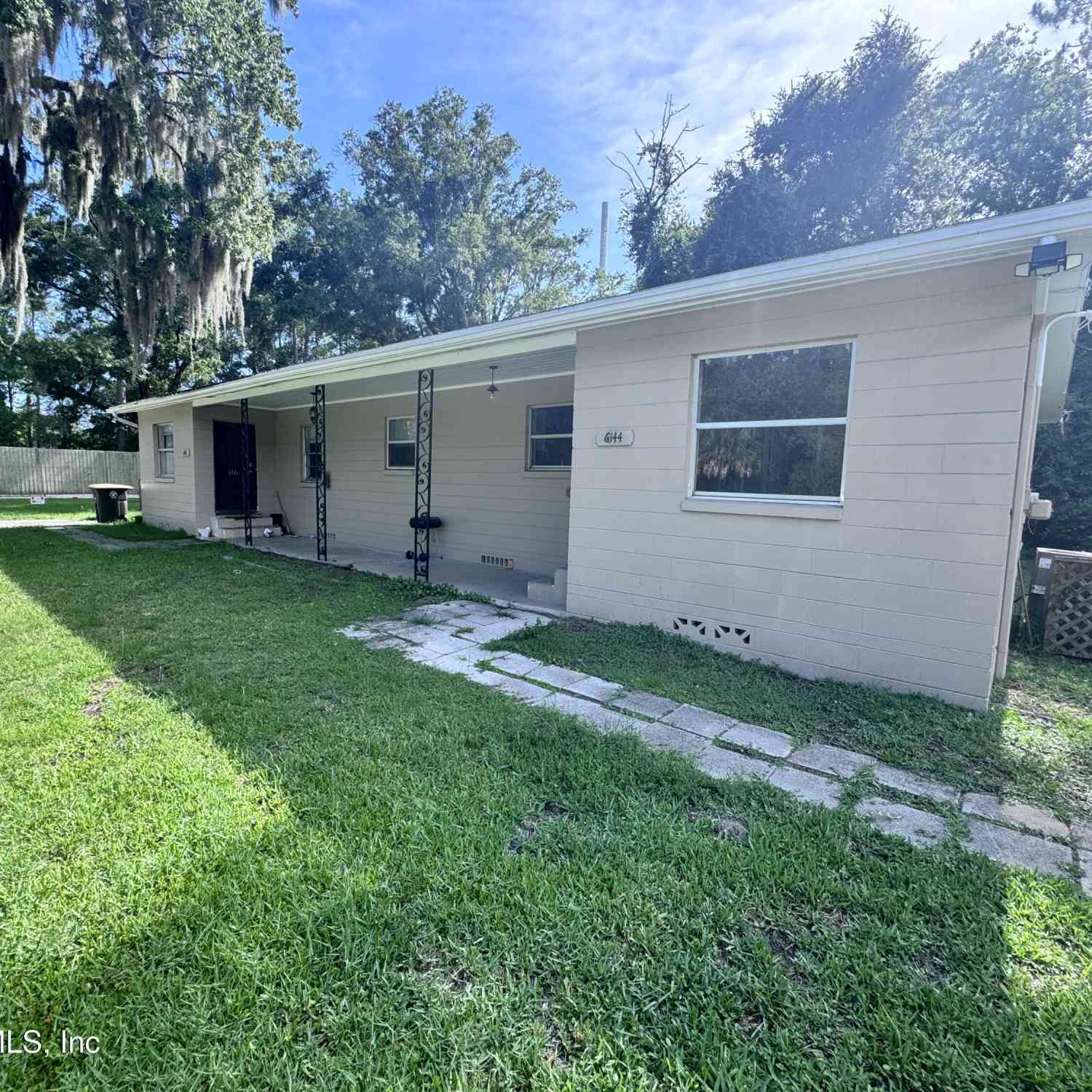 Multifamily For Rent - 6144 Catoma Street #2<br/> Jacksonville, FL 32244