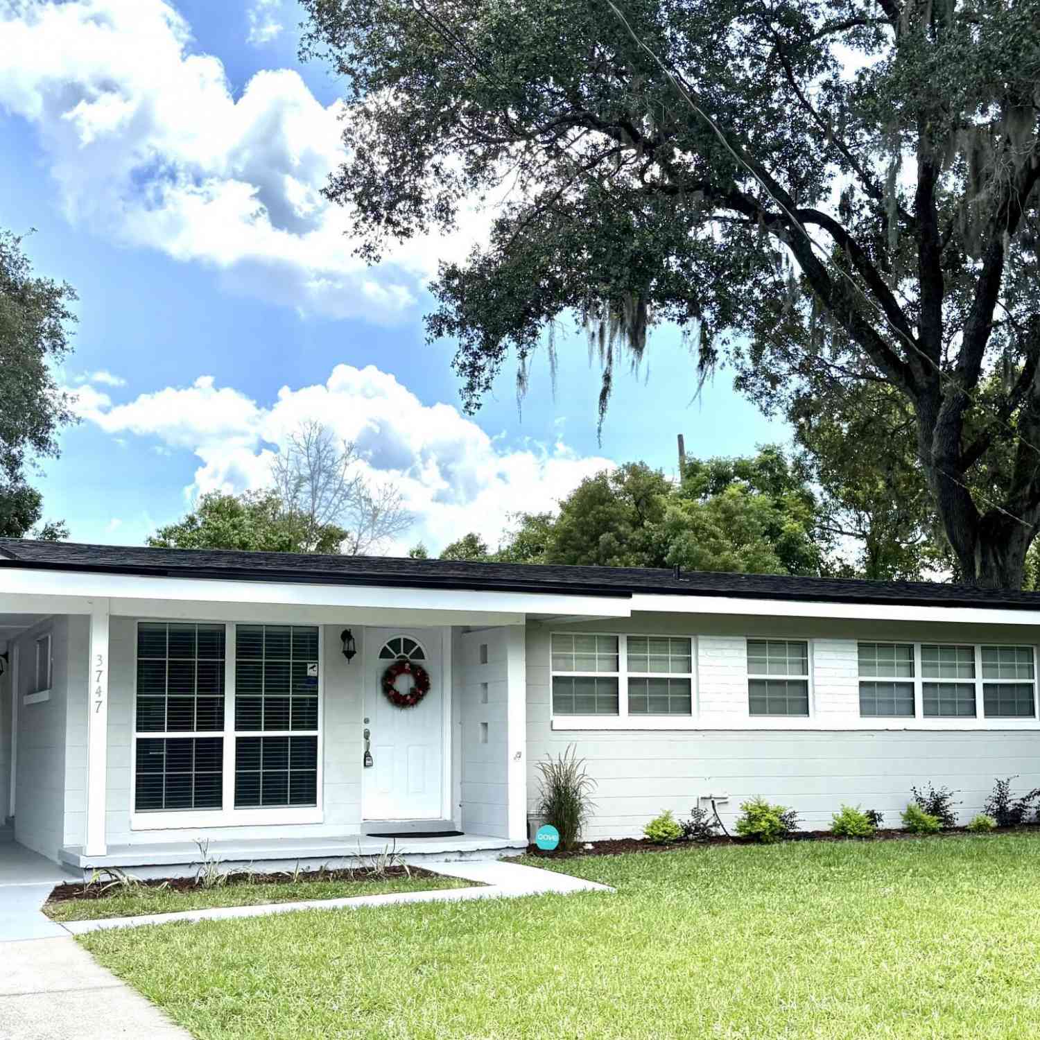 Homes For Sale - 3747 Aldington Drive<br/> Jacksonville, FL 32210
