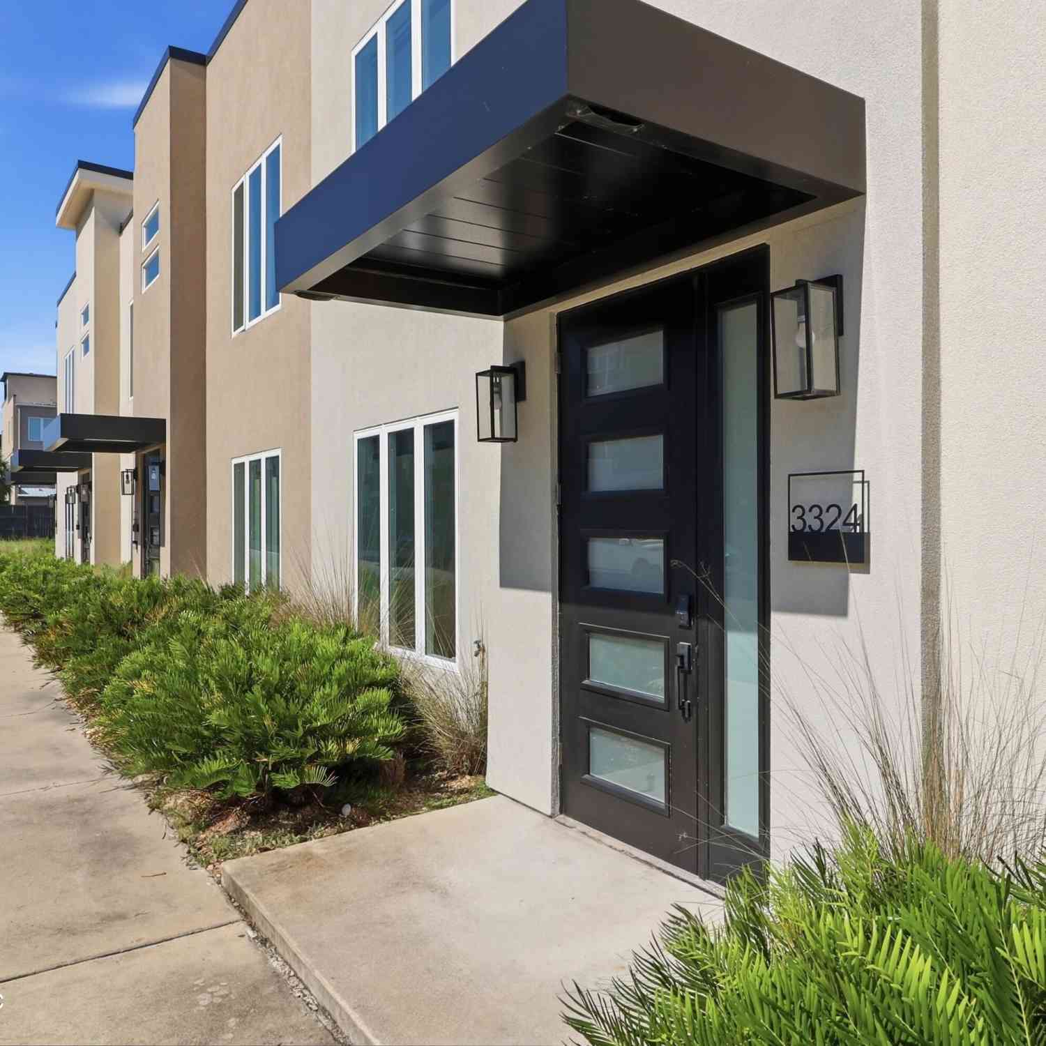 Townhouse For Sale - 3324 SW 49th Terrace<br/> Gainesville, FL 32608