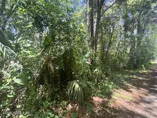 Vacant Land For Sale - 205 Washington Avenue<br/> Green Cove Springs, FL 32043