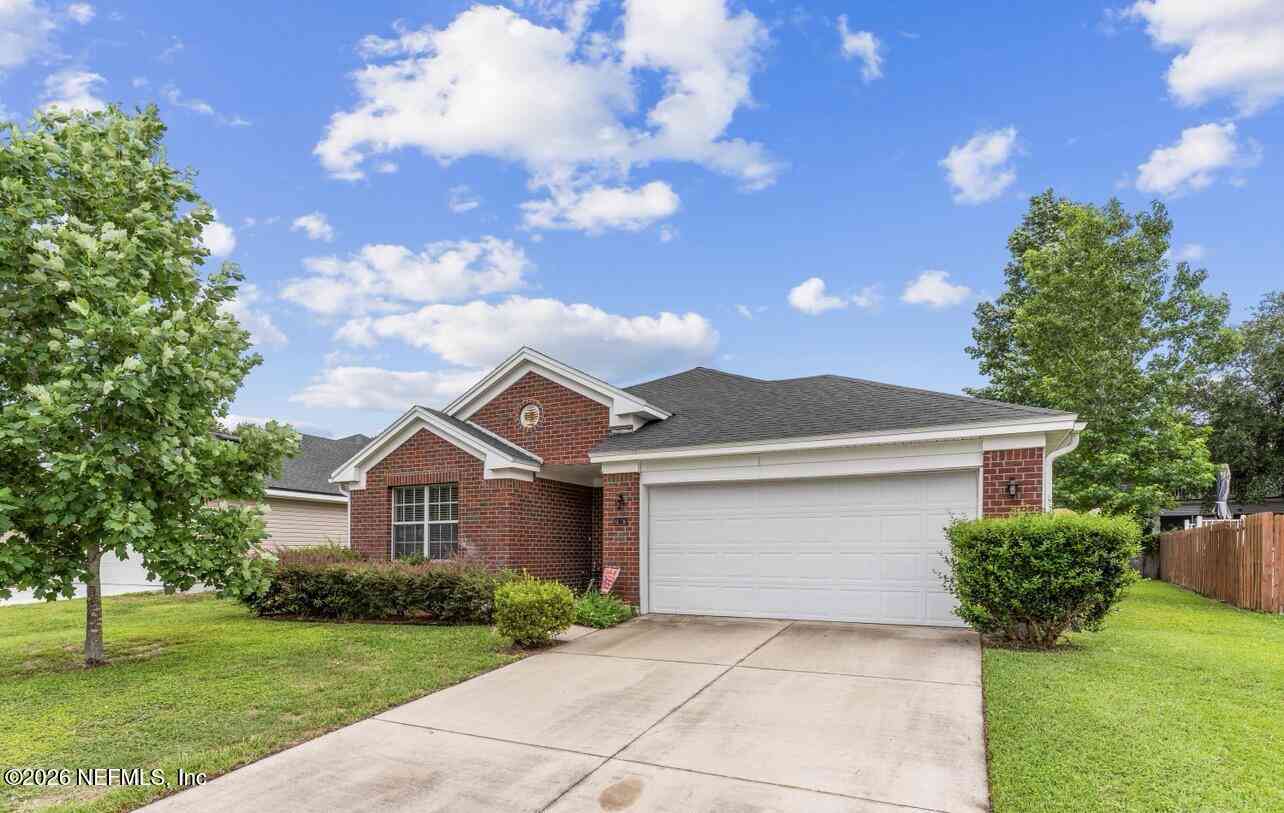 Homes For Sale - 11779 Blueberry Lane<br/> Macclenny, FL 32063