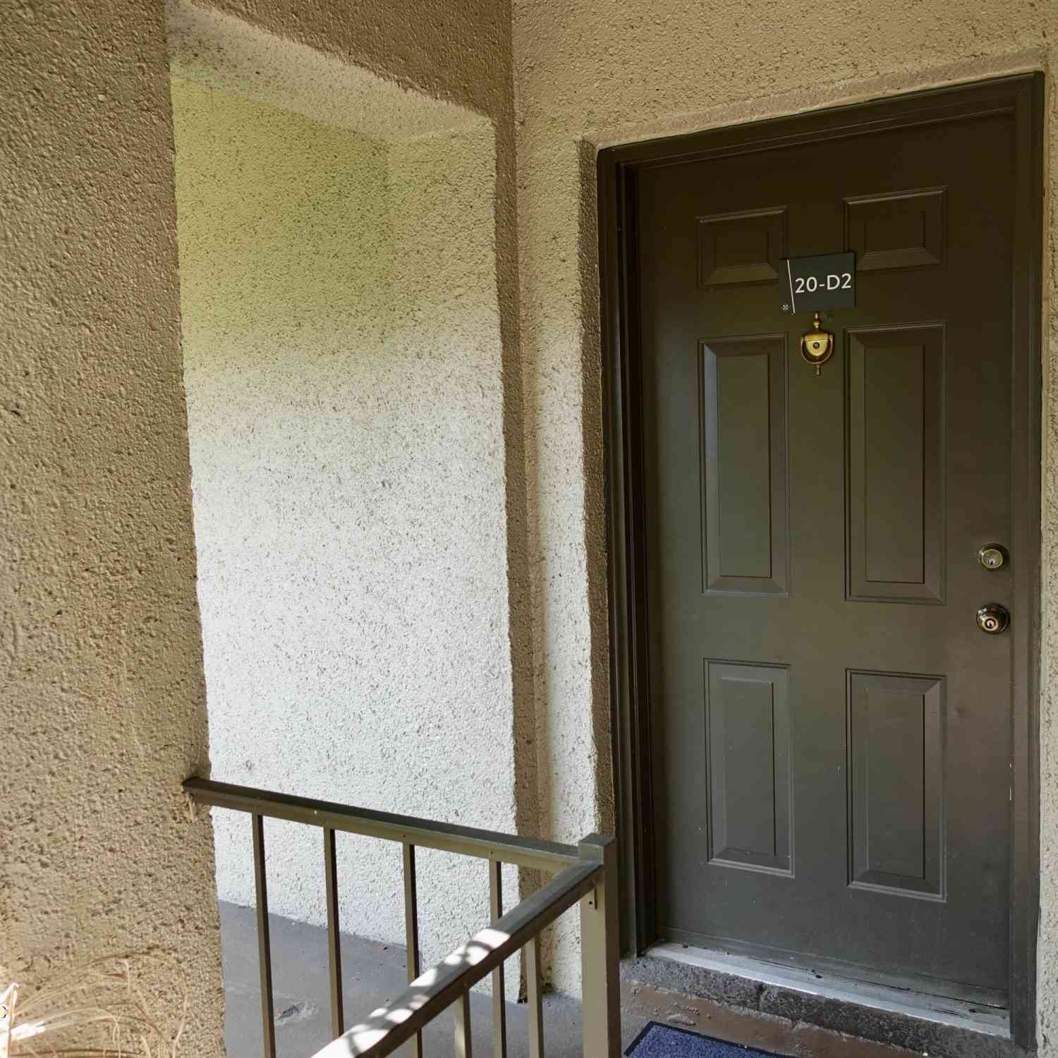 Condo For Sale - 355 Monument Road #20 D2<br/> Duval County, Jacksonville, FL 32225