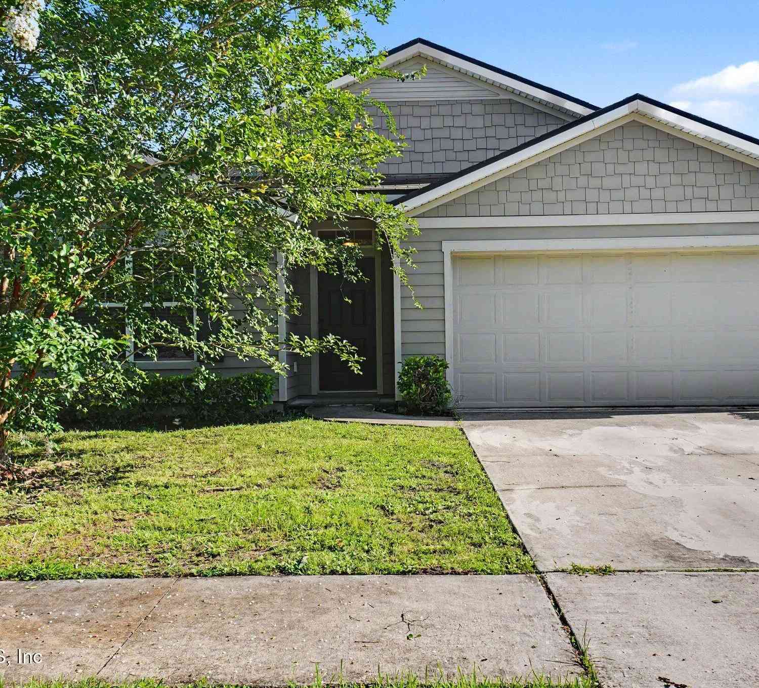 Homes For Sale - 7151 Bedfordshire Lane<br/> Duval County, Jacksonville, FL 32219