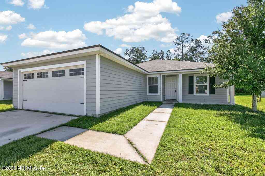 Homes For Sale - 7082 Plymouth Grove Court<br/> Duval County, Jacksonville, FL 32220
