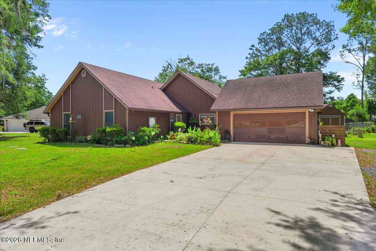 Homes For Sale - 1131 Cactus Cut Road<br/> Clay County, Middleburg, FL 32068