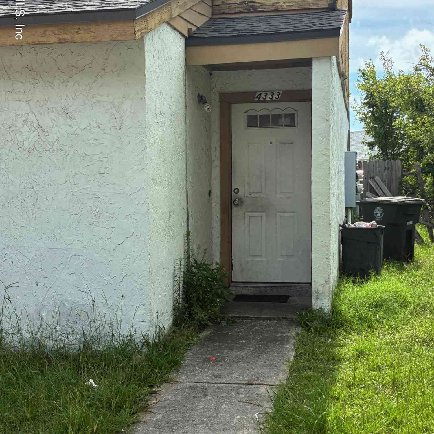 Townhouse For Sale - 4333 Melissa Court<br/> Jacksonville, TX 32210