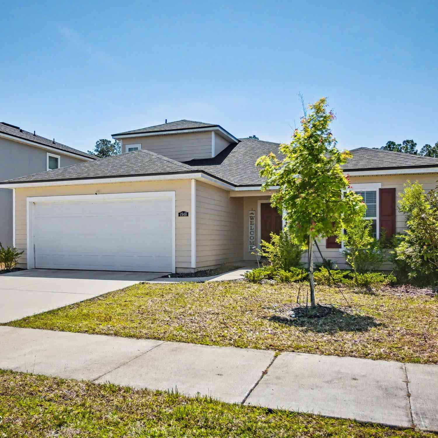 Homes For Sale - 4948 Big Pine Drive<br/> Jacksonville, FL 32218