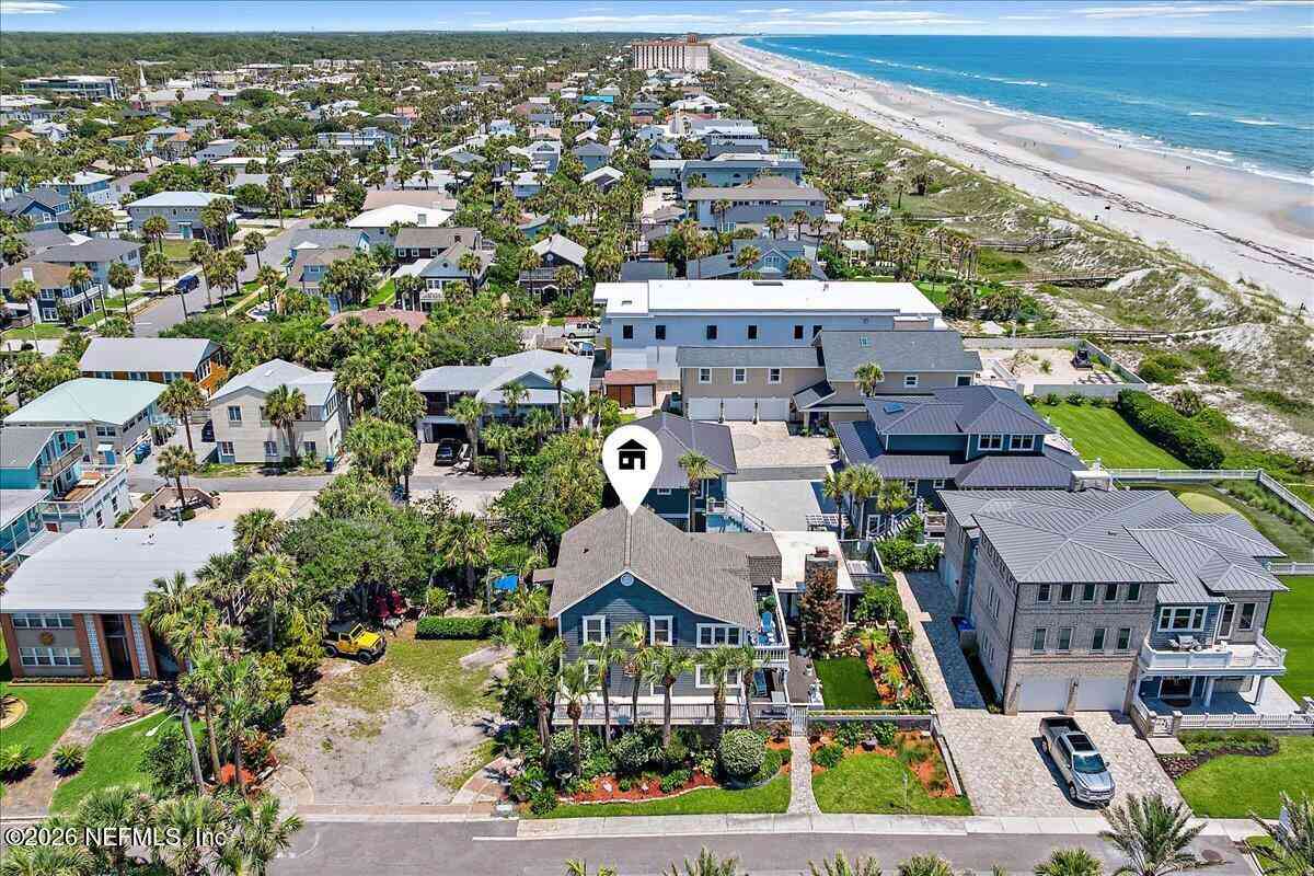 Homes For Sale - 106 Bay Street<br/> Neptune Beach, FL 32266
