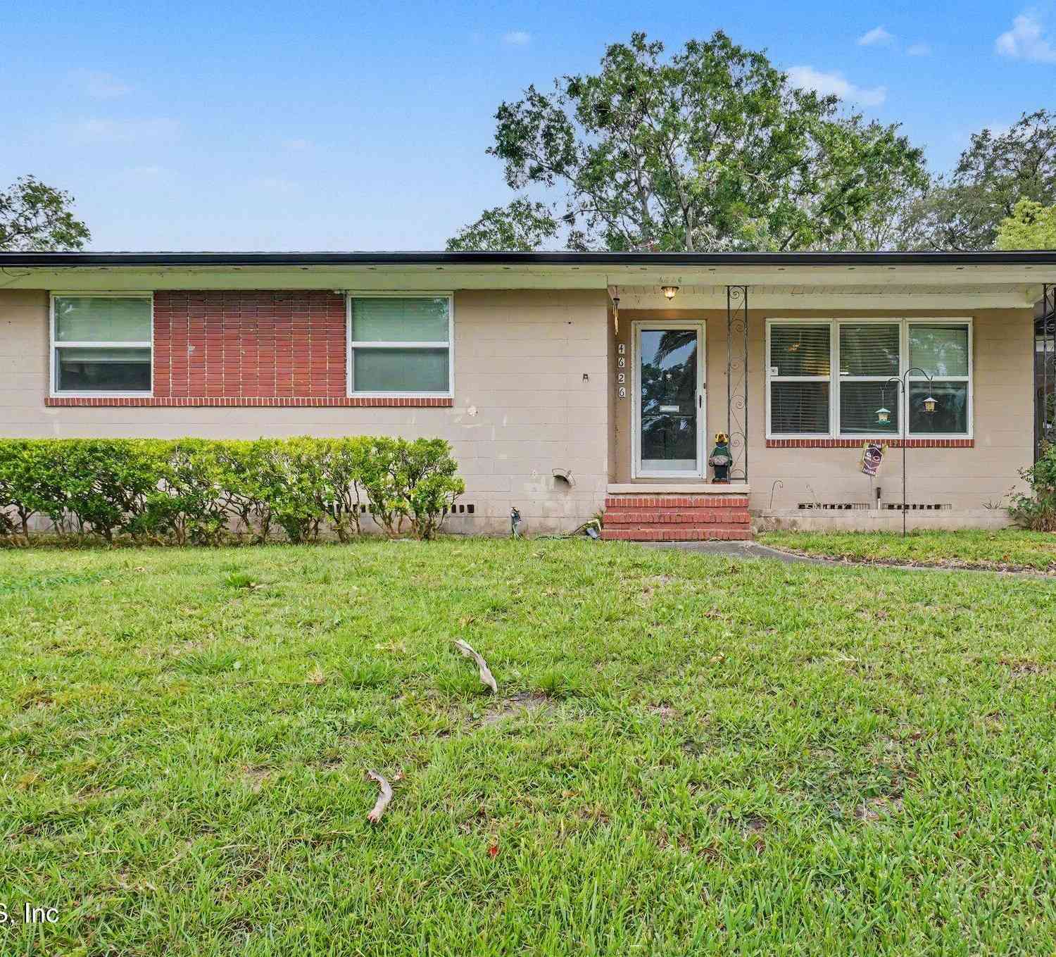 Homes For Sale - 4626 Burgundy Road<br/> Duval County, Jacksonville, FL 32210