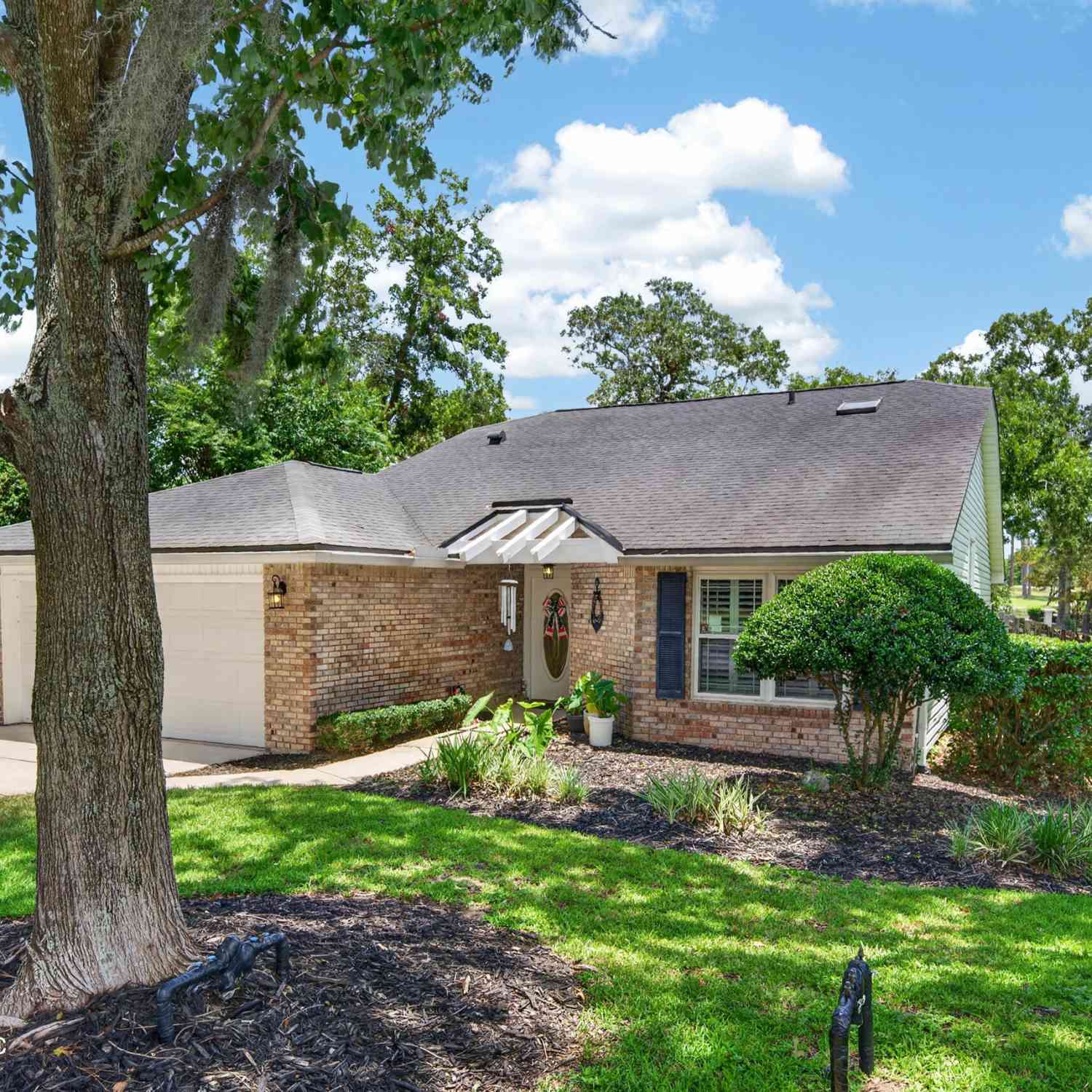 Homes For Sale - 3939 Arbor Bluff Lane<br/> Duval County, Jacksonville, FL 32225